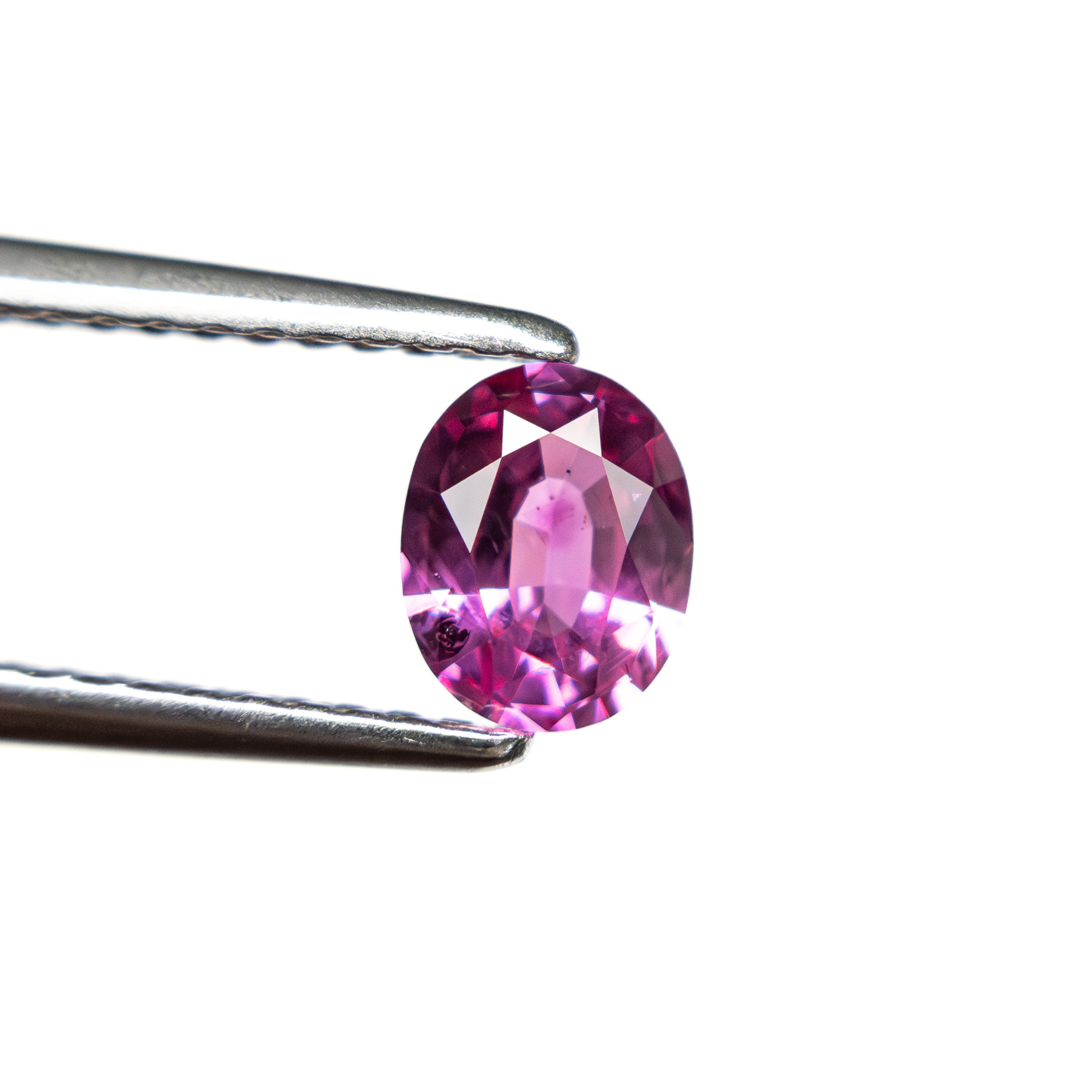 0.58ct 5.83x4.66x2.76mm Oval Brilliant Sapphire 27955-13-Staghead Designs