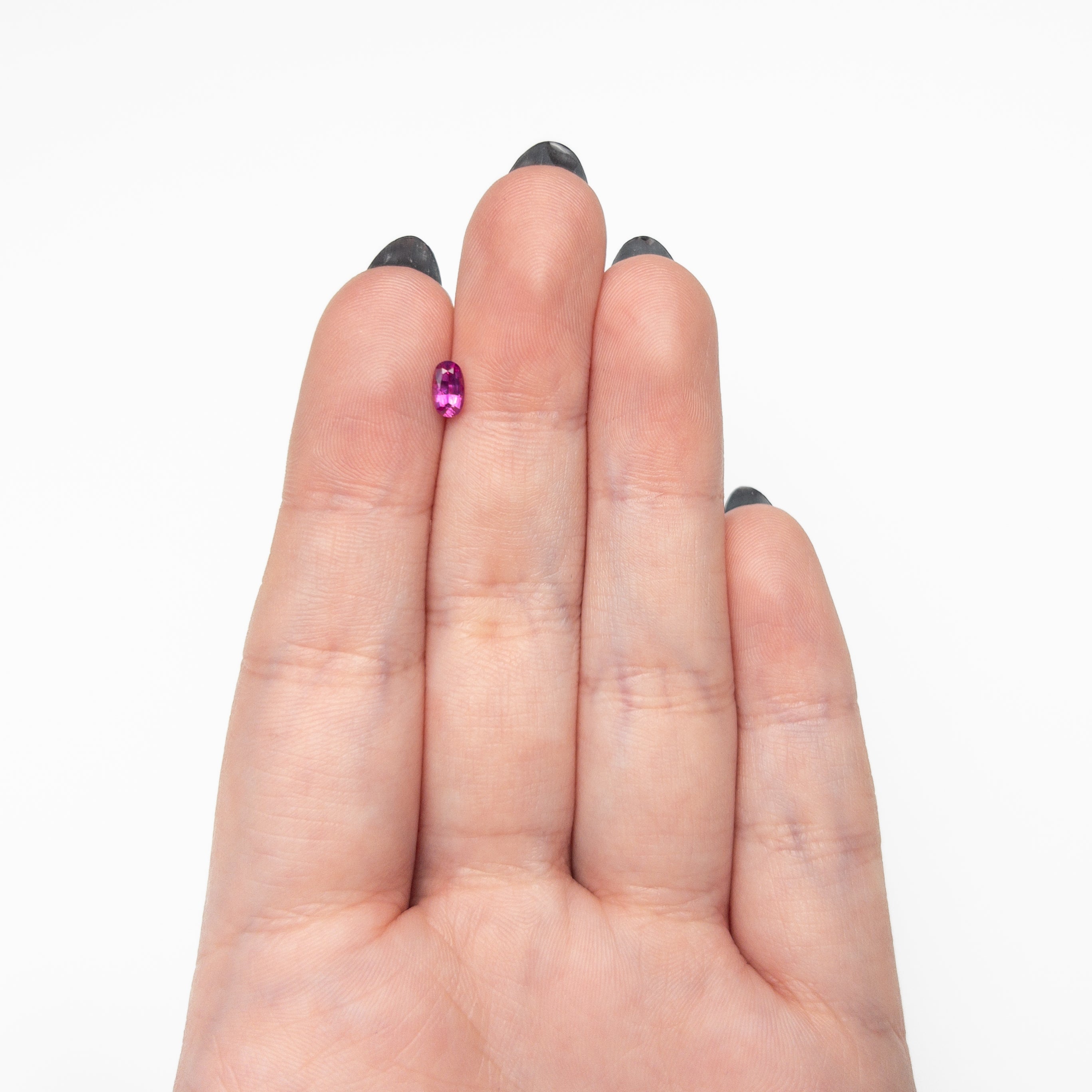 0.41ct 5.81x3.34x2.36mm Oval Brilliant Sapphire 27955-22-Staghead Designs