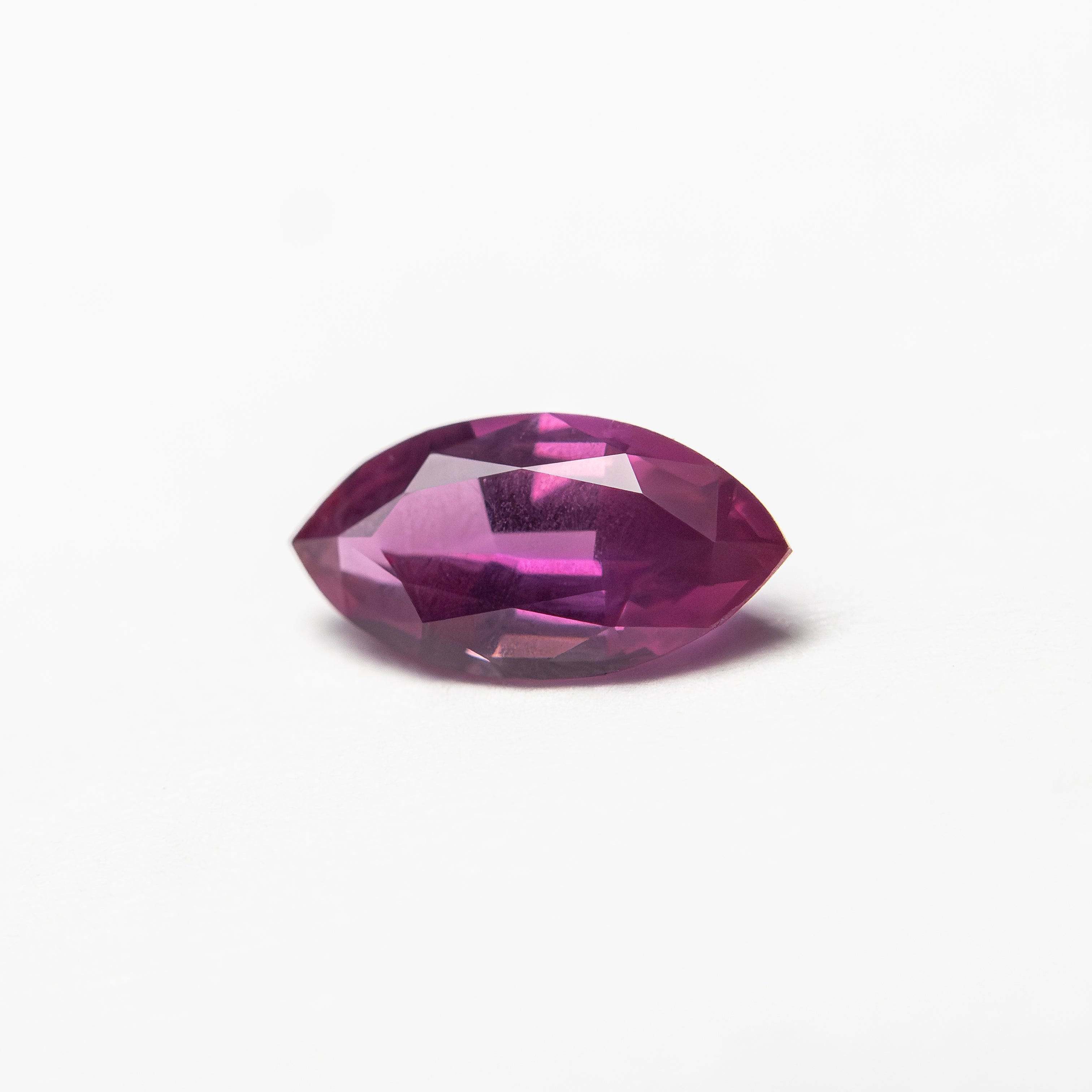 0.64ct 8.06x4.04x2.61mm Marquise Brilliant Sapphire 27956-12-Staghead Designs