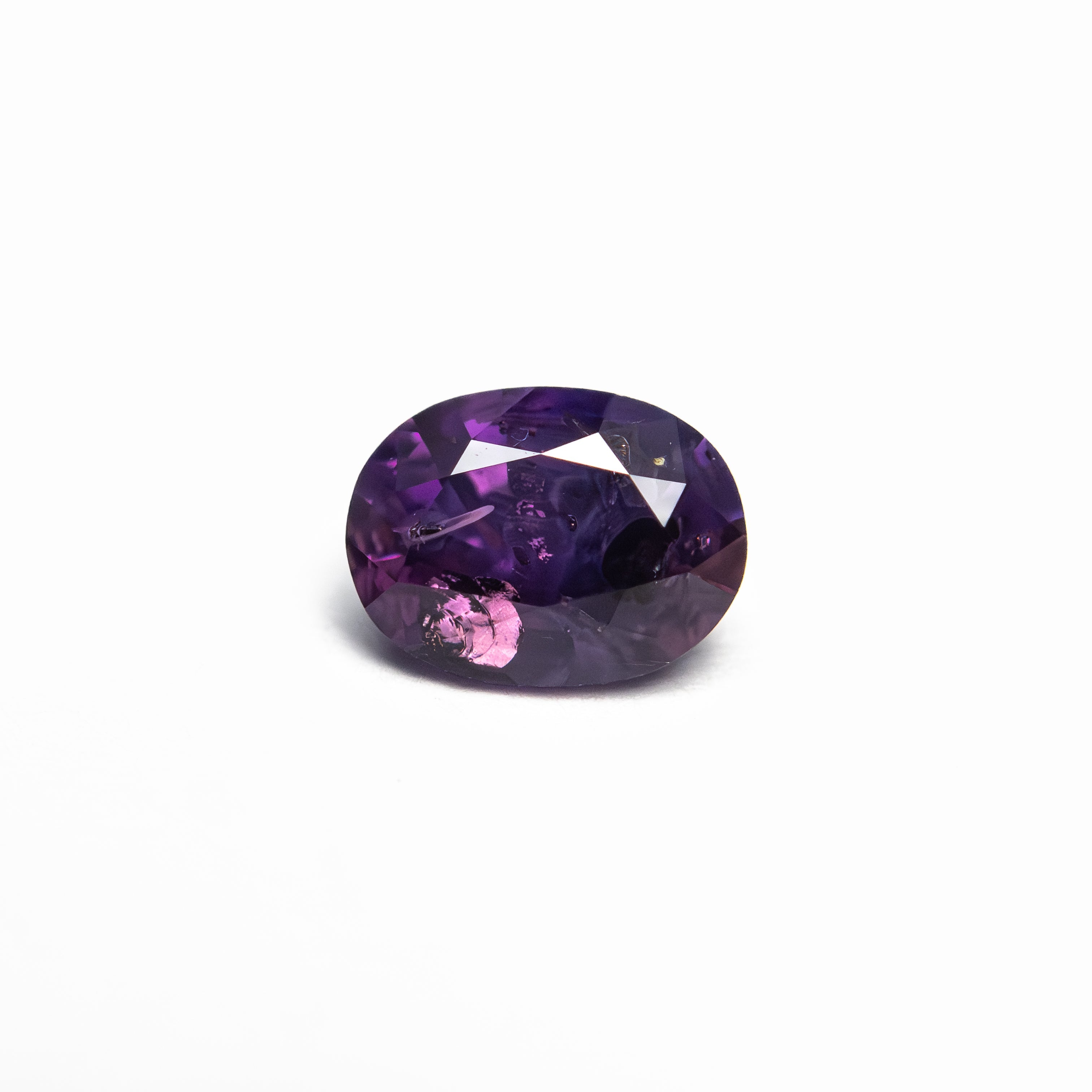 0.69ct 6.01x4.55x3.11mm Oval Brilliant Sapphire 27957-04-Staghead Designs