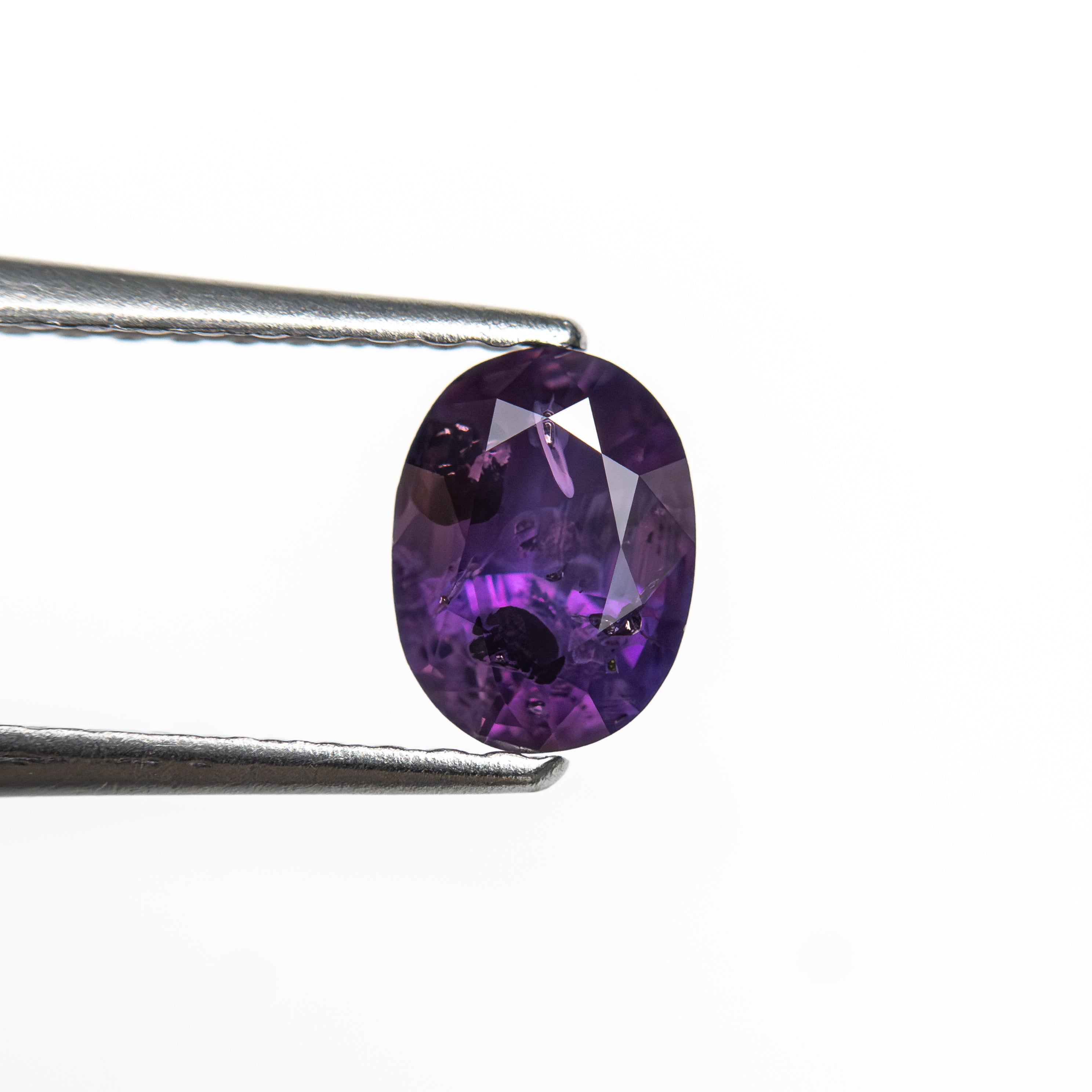 0.69ct 6.01x4.55x3.11mm Oval Brilliant Sapphire 27957-04-Staghead Designs