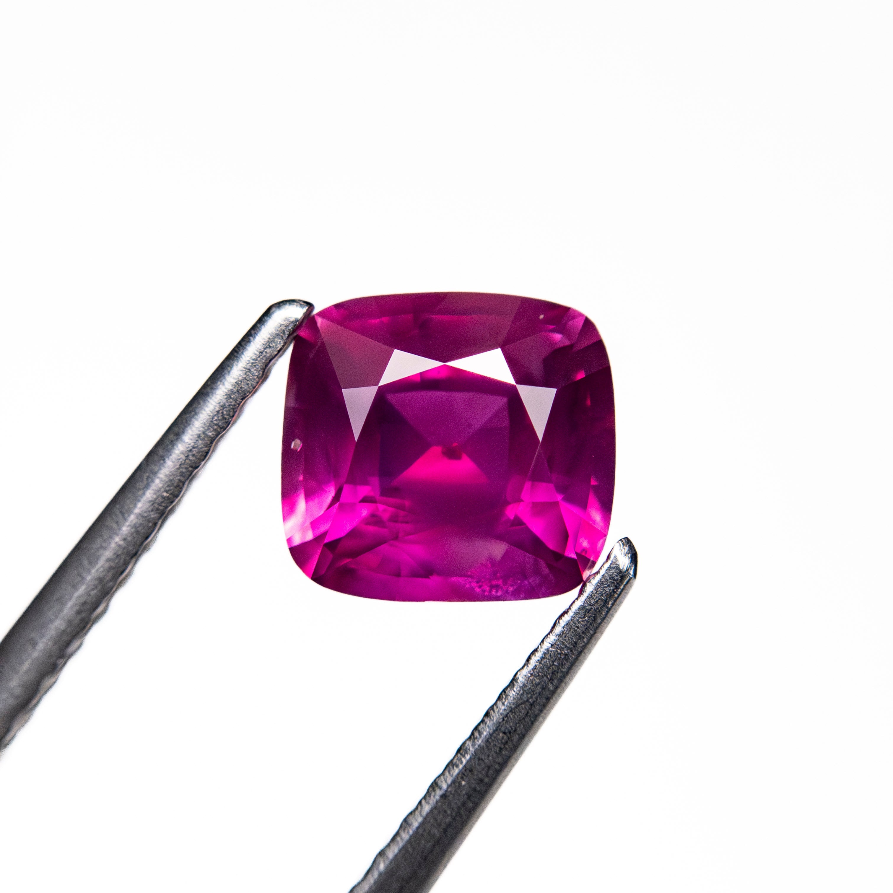 1.27ct 5.84x6.29x3.81mm Cushion Brilliant Sapphire 27957-19-Staghead Designs