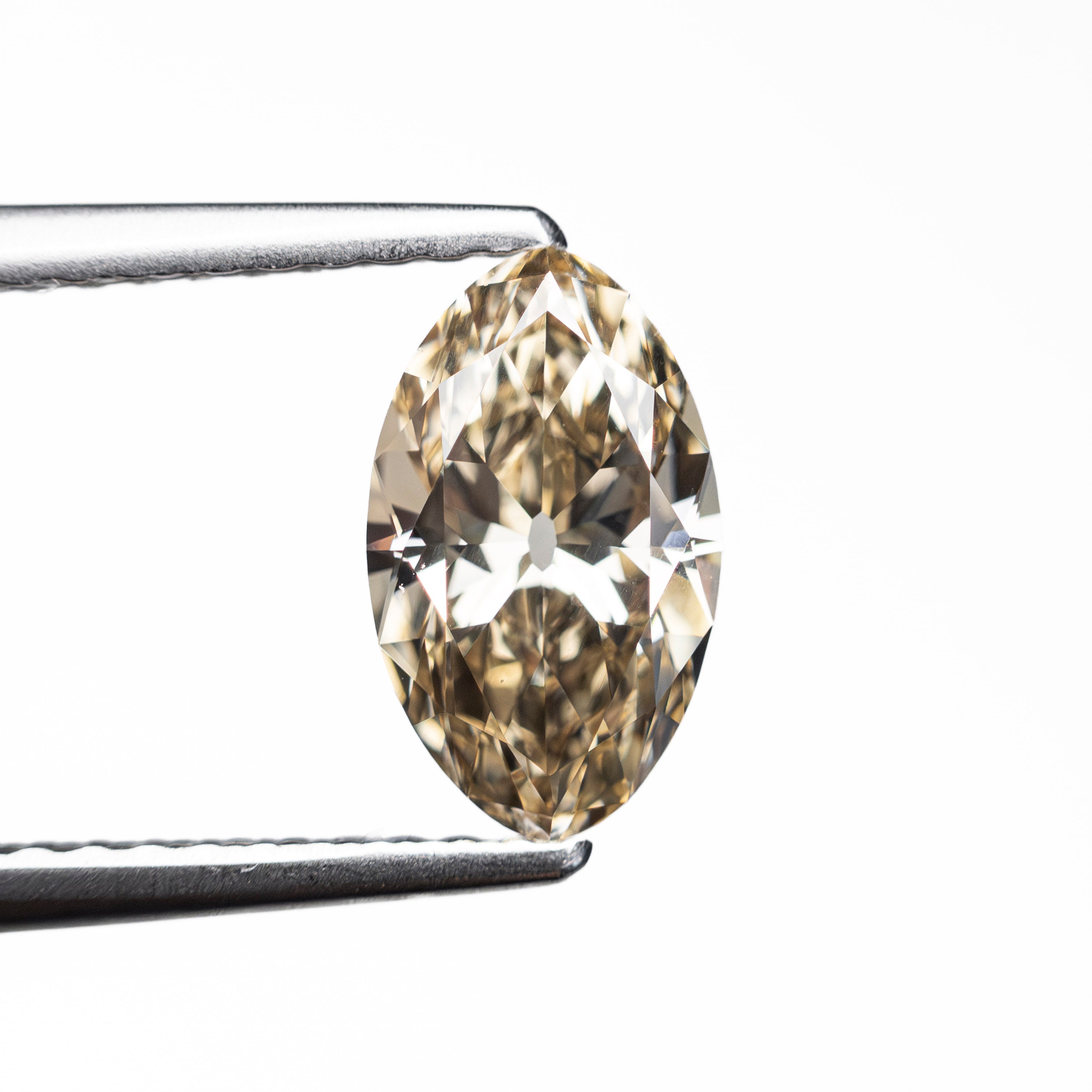 1.09ct 8.94x5.36x3.35mm VS1 C4 Modern Antique Moval Brilliant 🇨🇦 27997-01
