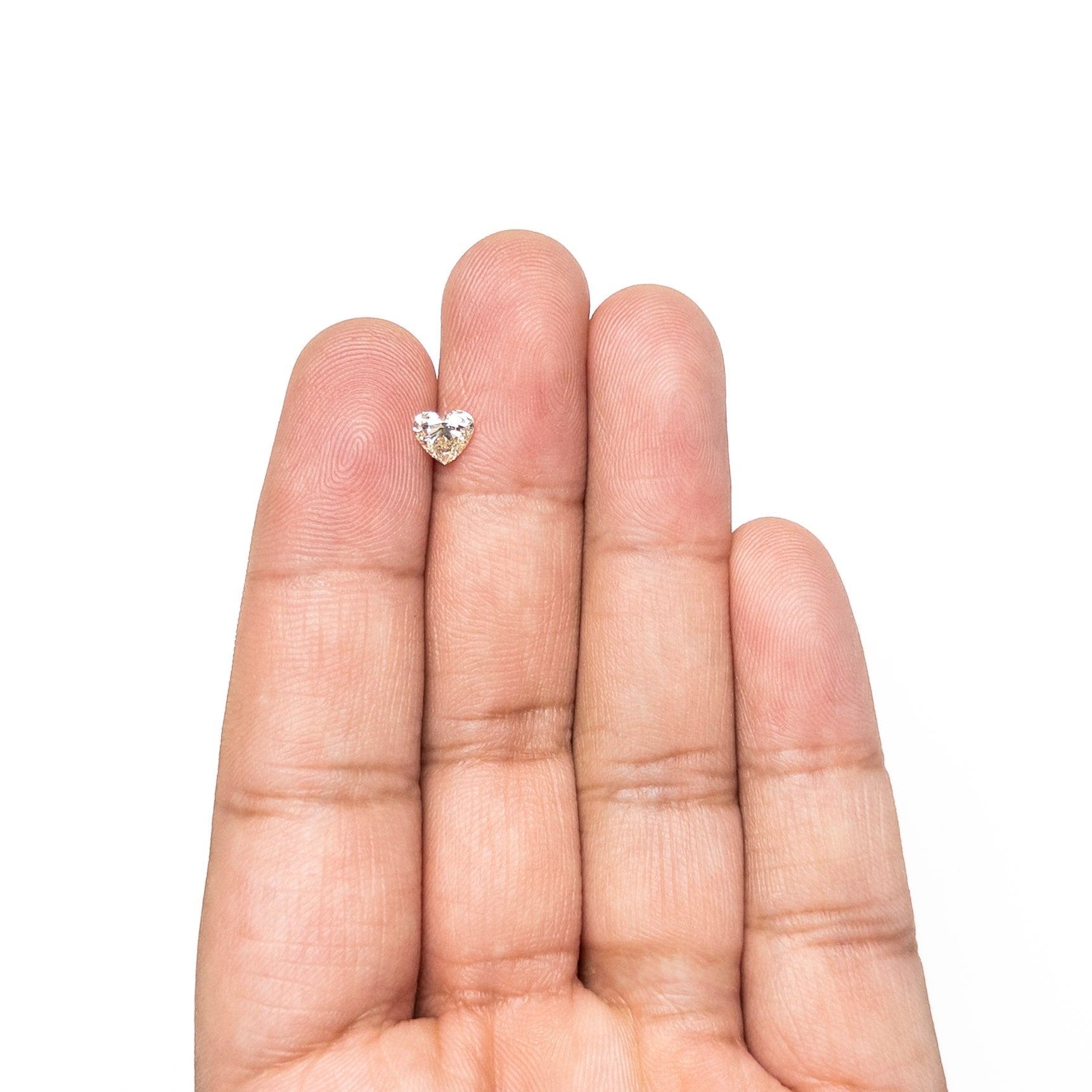 0.65ct 5.27x5.87x3.61mm VS2 U-V Heart Brilliant 🇨🇦 28000-01