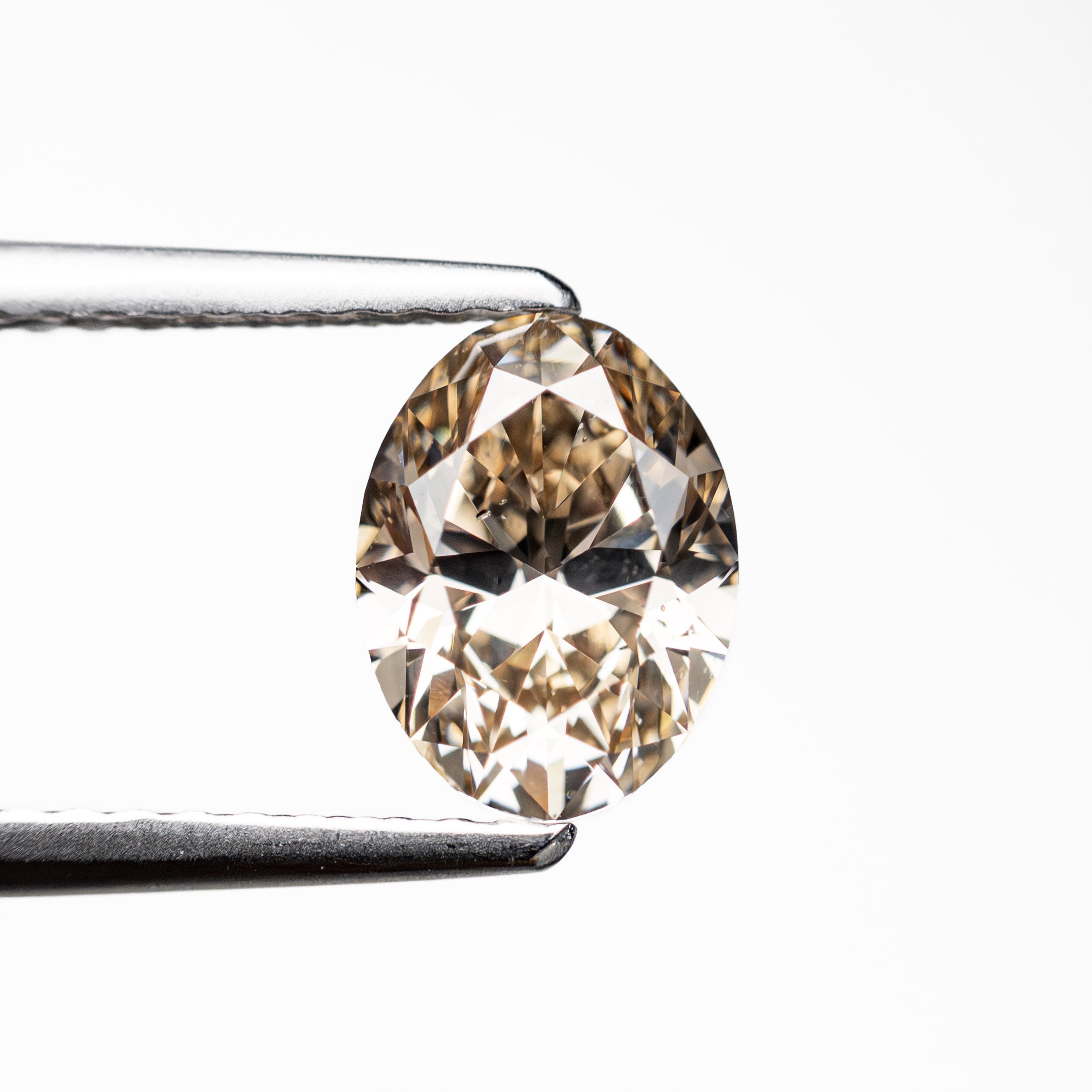 1.03ct 7.69x5.75x3.61mm SI2 C3 Oval Brilliant 🇨🇦 28004-01