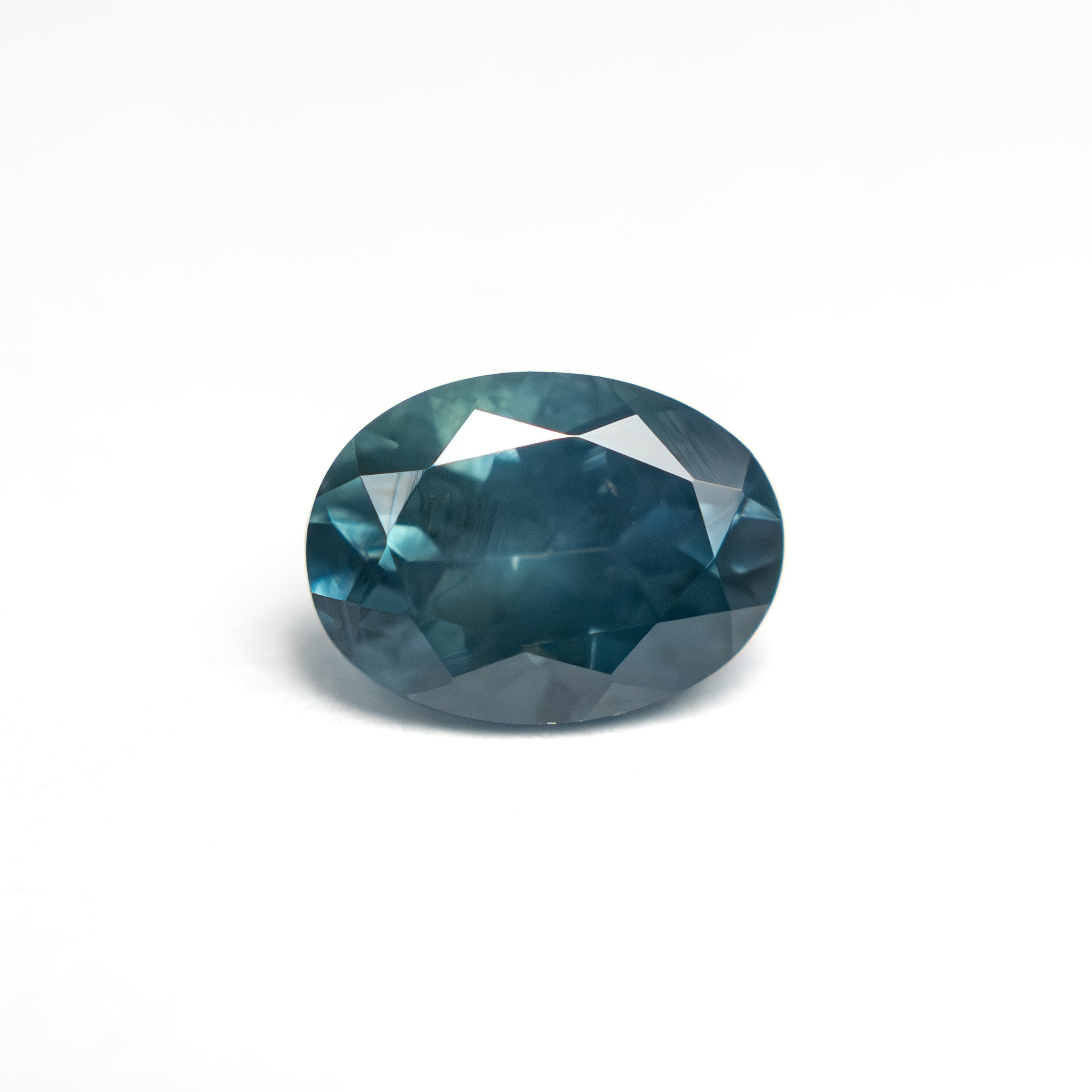 1.33ct 7.52x5.57x3.98mm Oval Brilliant Sapphire 28028-03-Staghead Designs