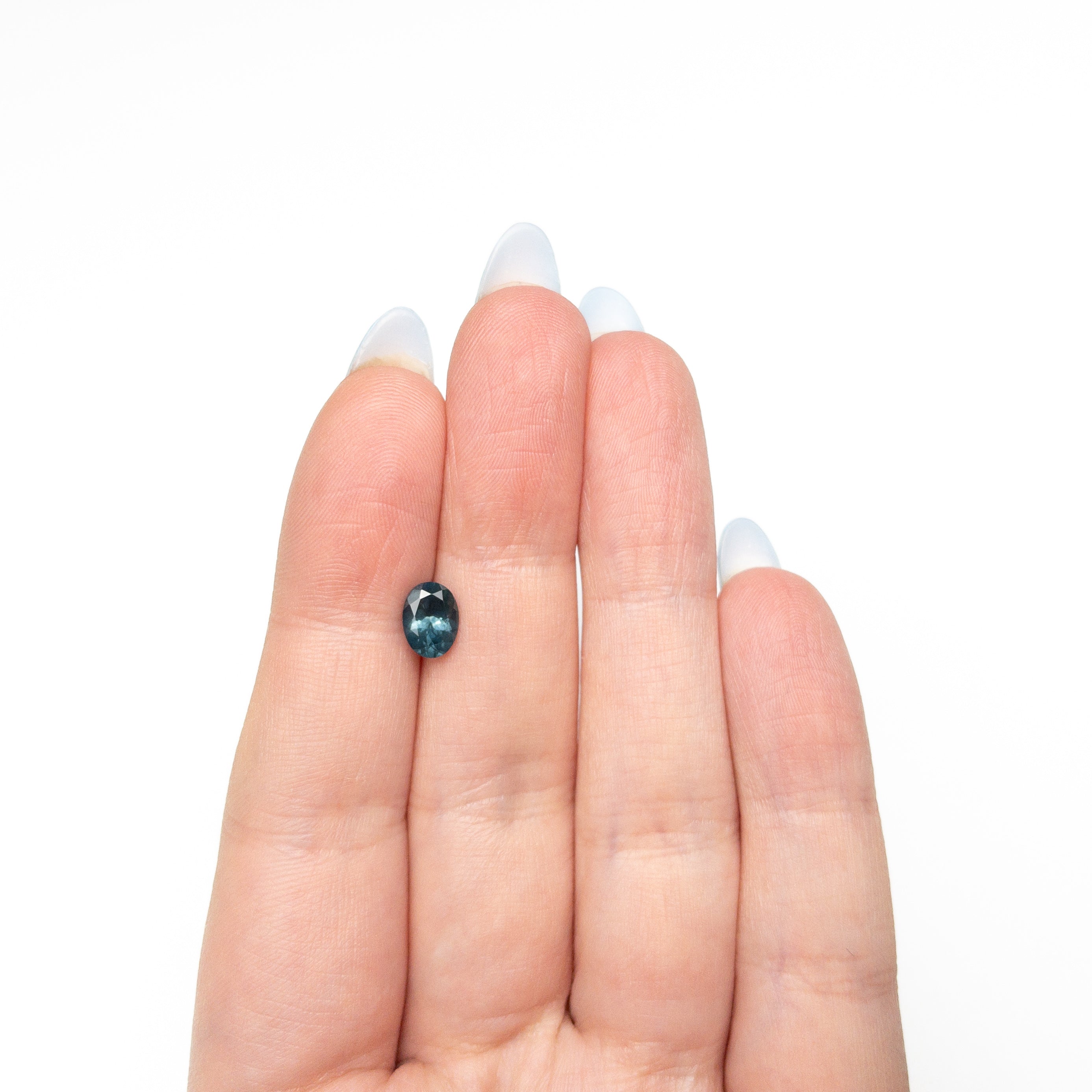 1.33ct 7.52x5.57x3.98mm Oval Brilliant Sapphire 28028-03-Staghead Designs