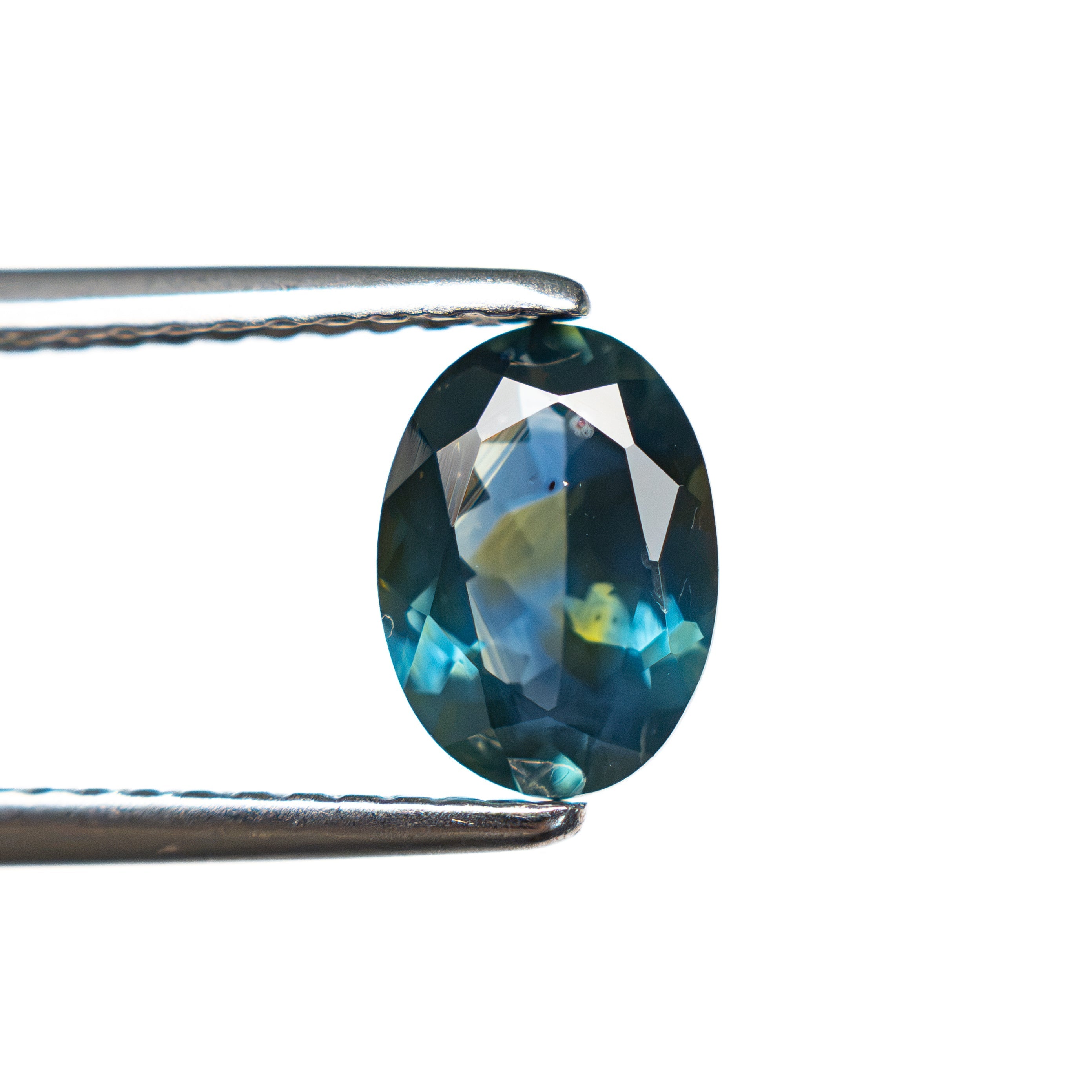 1.11ct 7.54x5.40x3.20mm Oval Brilliant Sapphire 28028-23