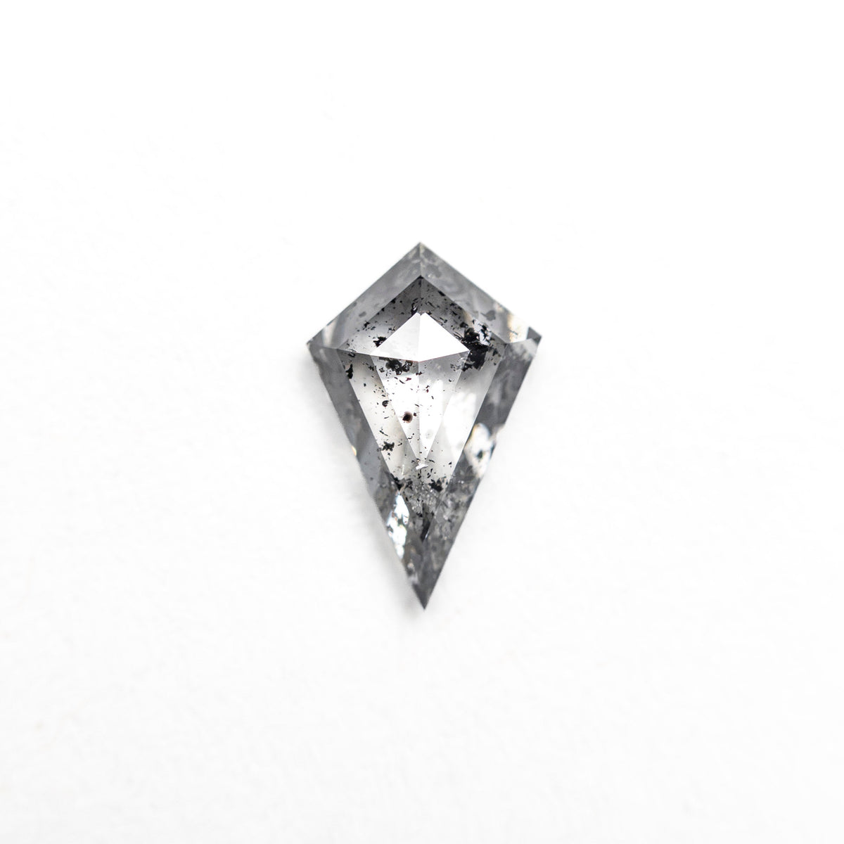 0.46ct 7.39x4.70x2.24mm Kite Step Cut 🇨🇦 28130-01-Staghead Designs