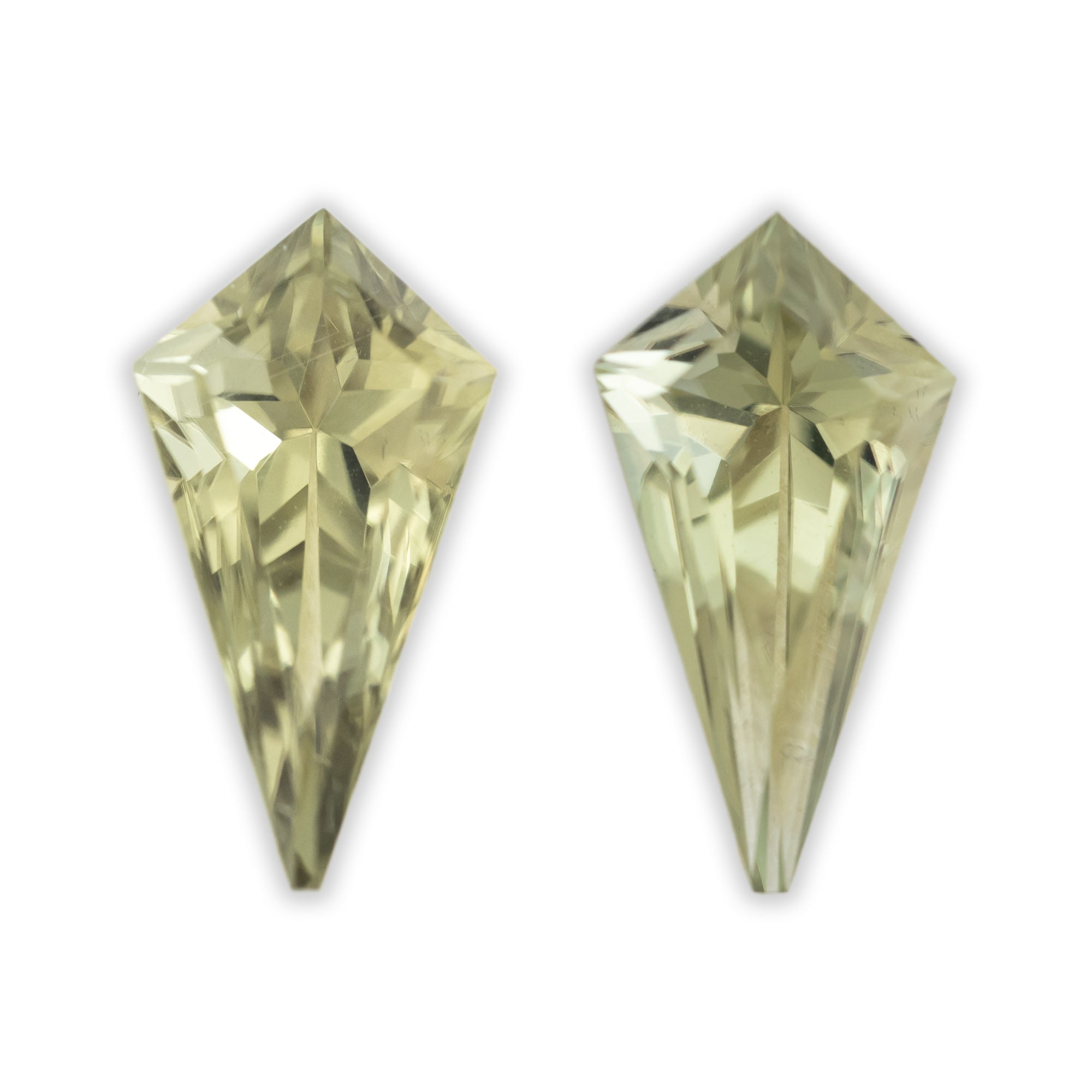 12x6.5mm KITE CUT COLOR-CHANGING GREEN CSARITE-Staghead Designs
