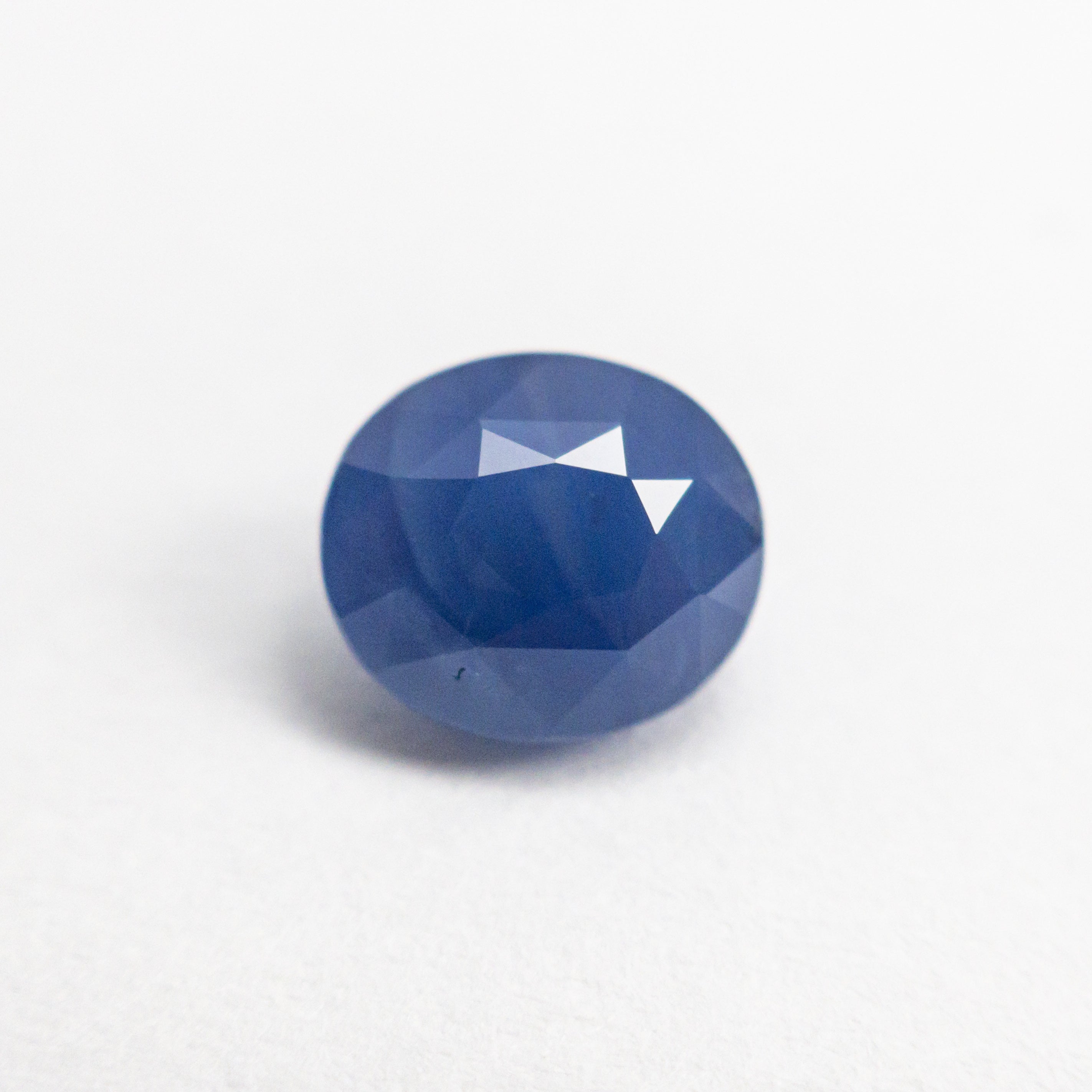 2.16ct 7.58x6.62x4.93mm Oval Brilliant Sapphire 21638-01-Staghead Designs