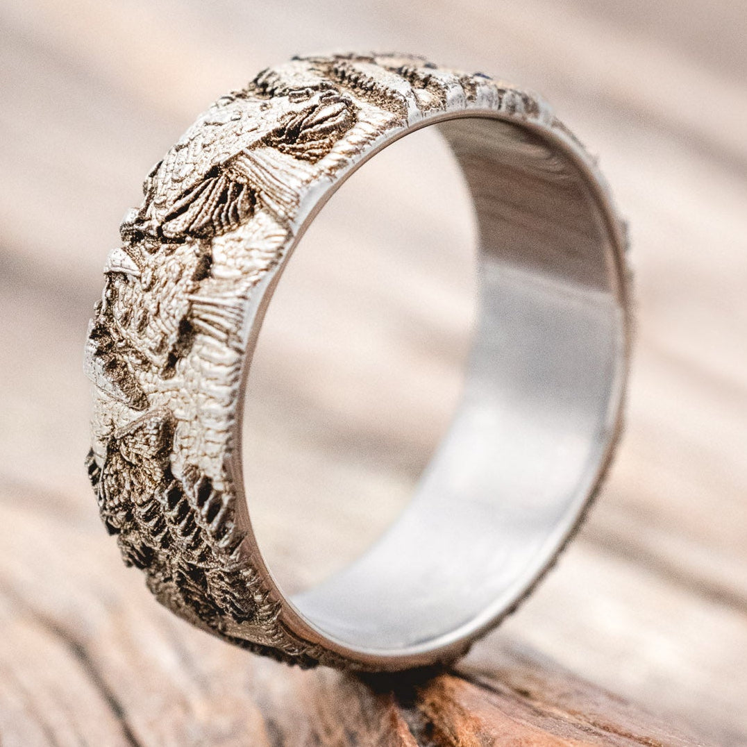"Forest" - men's wedding ring with 3D mushroom engravings