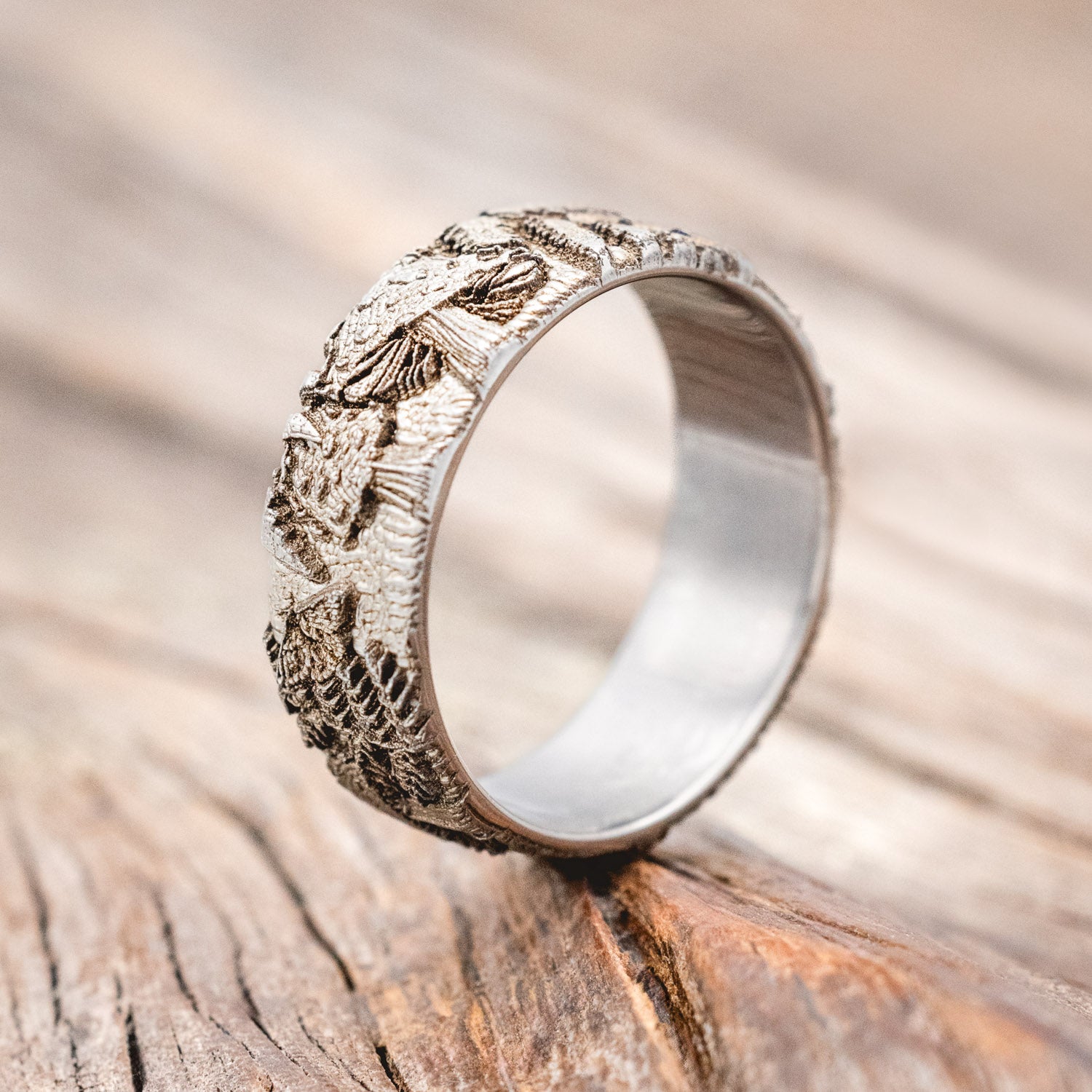 "Forest" - men's wedding ring with 3D mushroom engravings