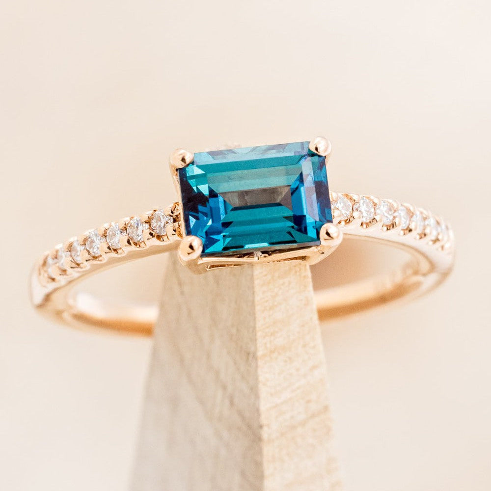 "AMARA" - EMERALD CUT LAB-GROWN ALEXANDRITE ENGAGEMENT RING WITH DIAMOND ACCENTS-1