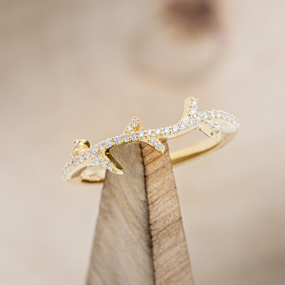 "ARTEMIS" STACKER - 14K GOLD PAVÉ DIAMOND ANTLER-STYLE STACKING BAND-1