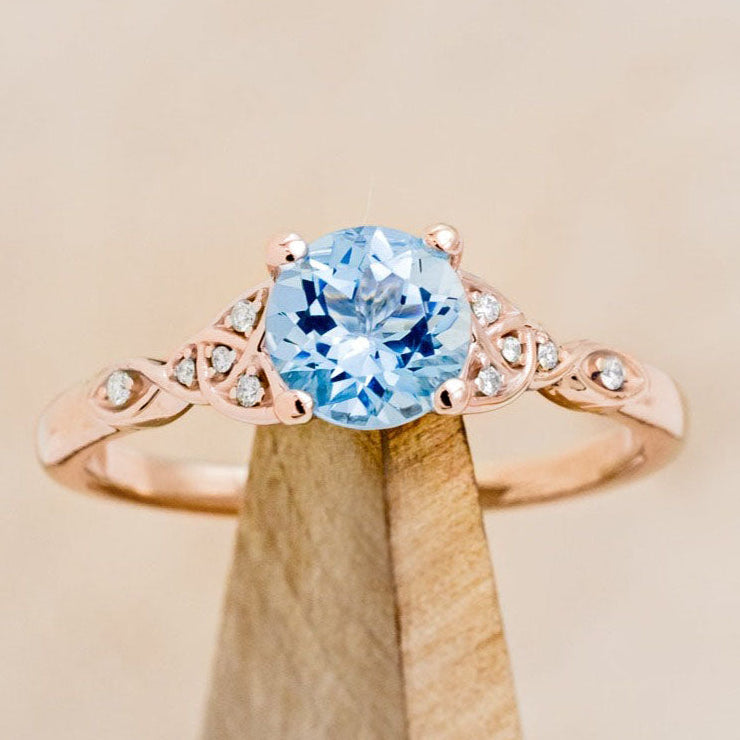 "AIFE" - CELTIC KNOT ENGAGEMENT RING WITH ROUND CENTER STONE-Staghead Designs
