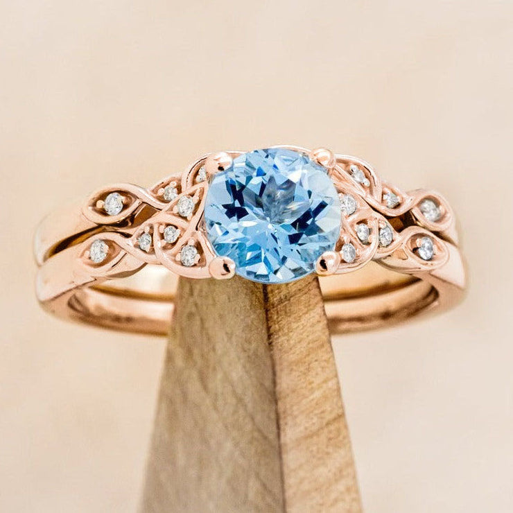 "AIFE" - CELTIC KNOT ENGAGEMENT RING WITH ROUND CENTER STONE-Staghead Designs