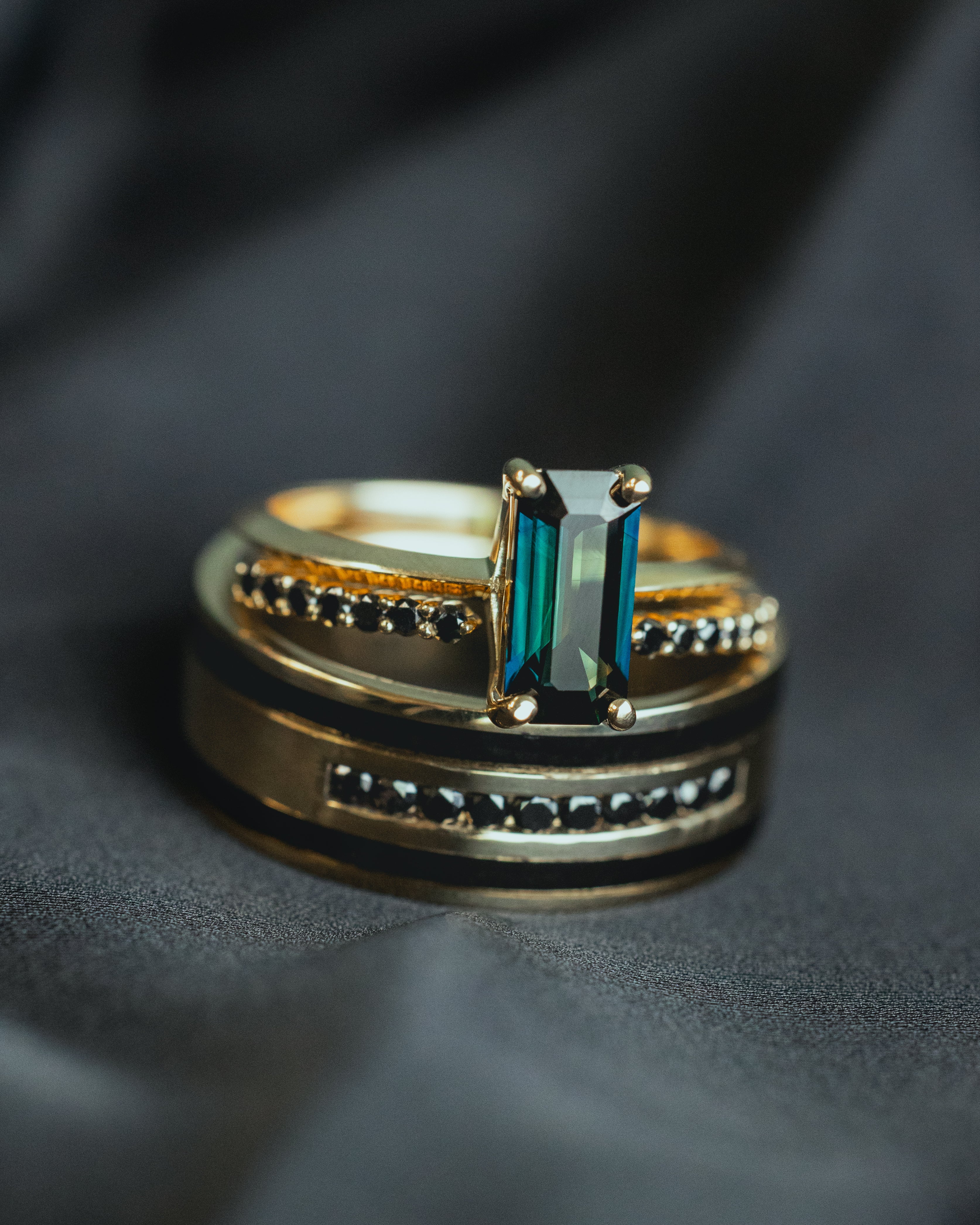 "ALEXA" - SOLITAIRE ENGAGEMENT RING WITH BLACK DIAMOND CUFF TRACER - MOUNTING ONLY - SELECT YOUR OWN STONE-19