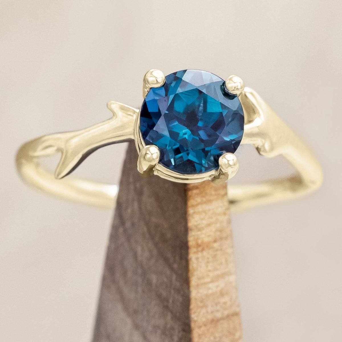 "ARTEMIS" - ROUND CUT ENGAGEMENT RING WITH AN ANTLER-STYLE STACKING BAND-Staghead Designs
