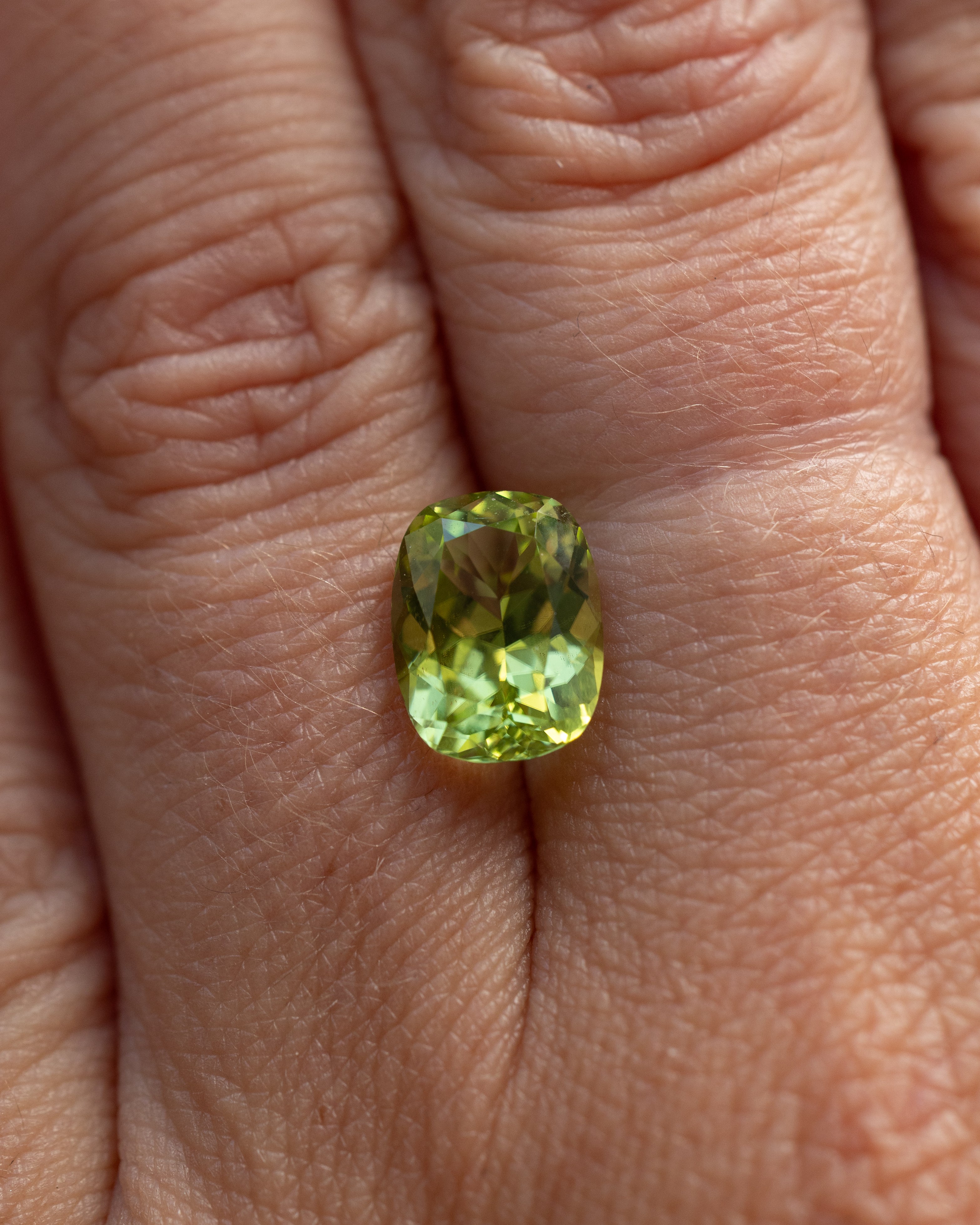 2.53ct 9.3x7.1x4.98mm Cushion Brilliant Cut Green Peridot