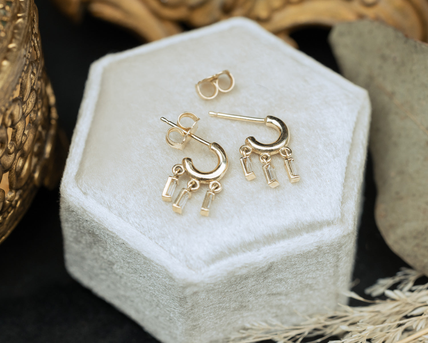 1/5 CTW NATURAL DIAMOND FRINGE HOOP EARRINGS-4