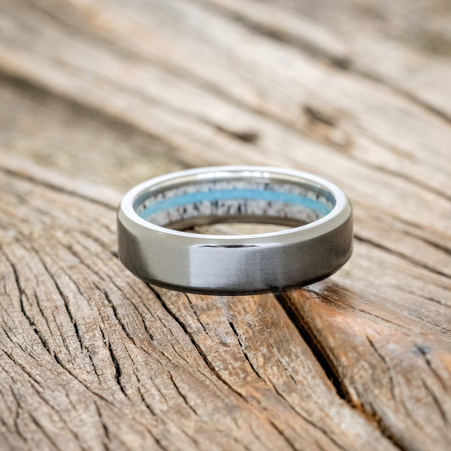 ANTLER LINED WEDDING BAND WITH OFF SET TURQUOISE-3