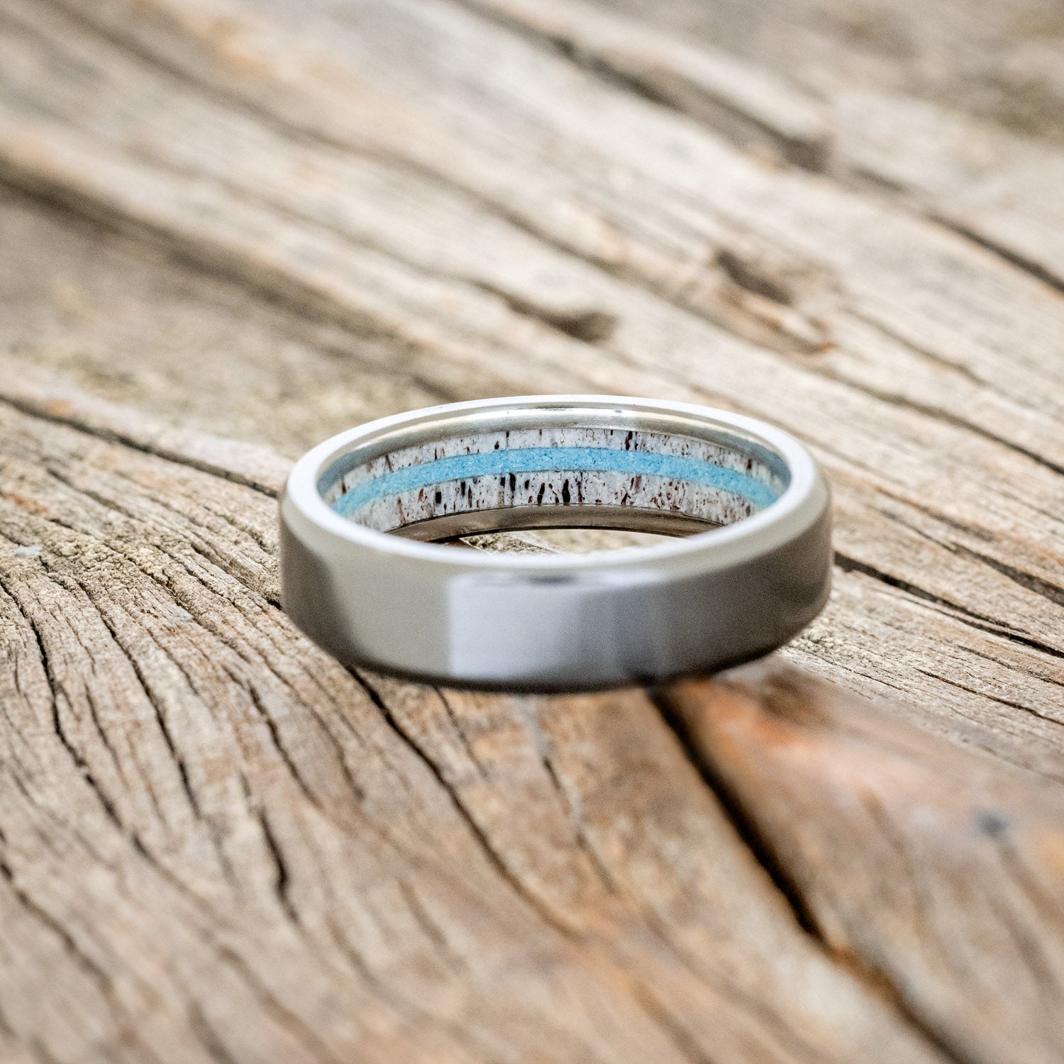 ANTLER LINED WEDDING BAND WITH OFF SET TURQUOISE-6