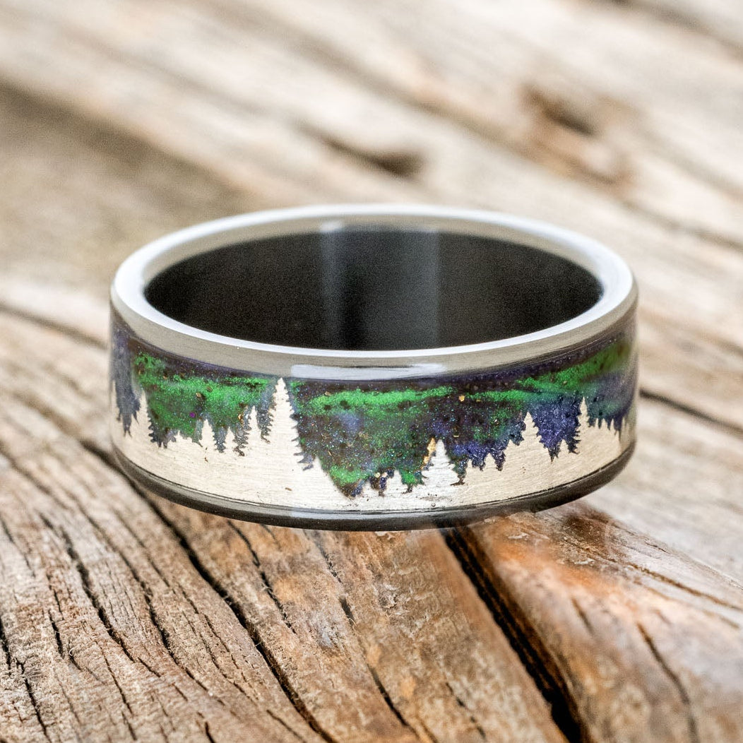 "BOREALIS" - SILVER TREES ENGRAVED WEDDING RING WITH GLOW IN THE DARK NORTHERN LIGHTS-12