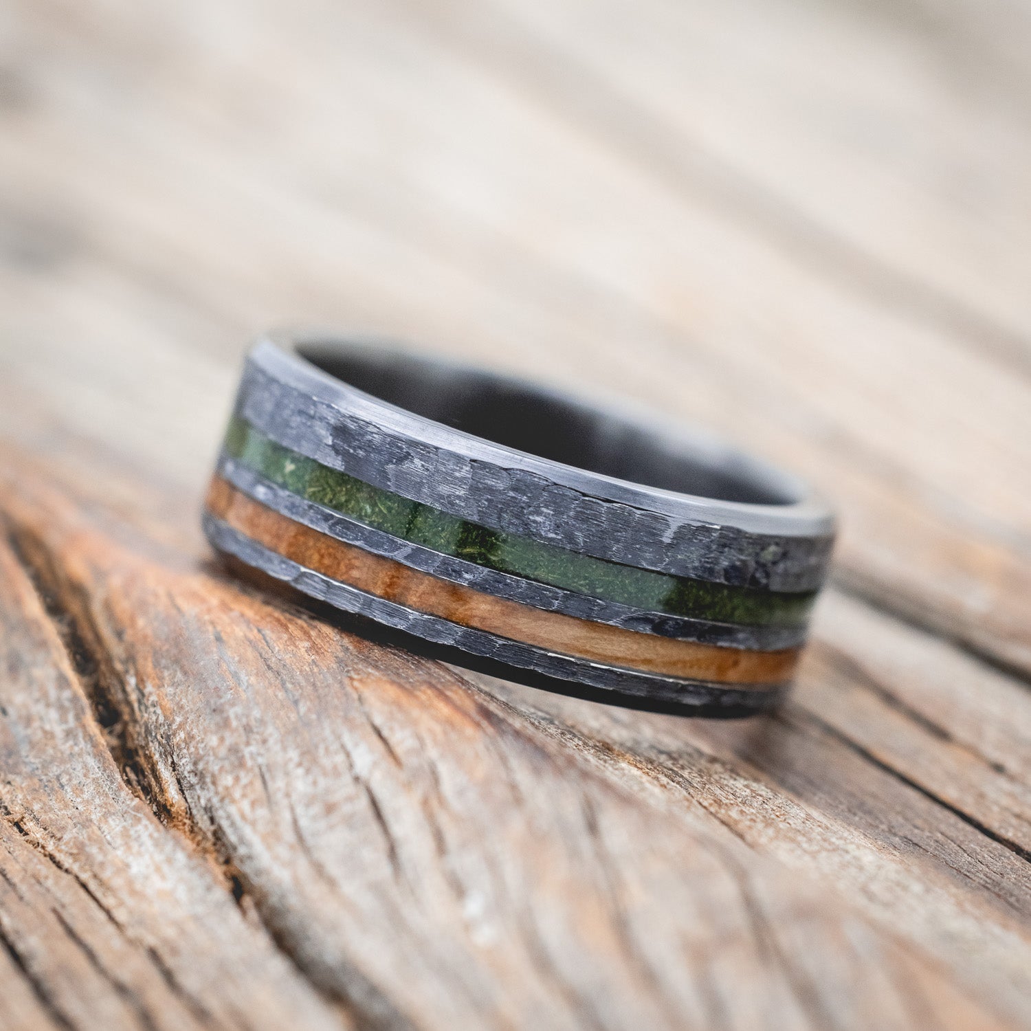 "COSMO" - WHISKEY BARREL OAK & MOSS WEDDING RING FEATURING A HAMMERED FINISH-Staghead Designs