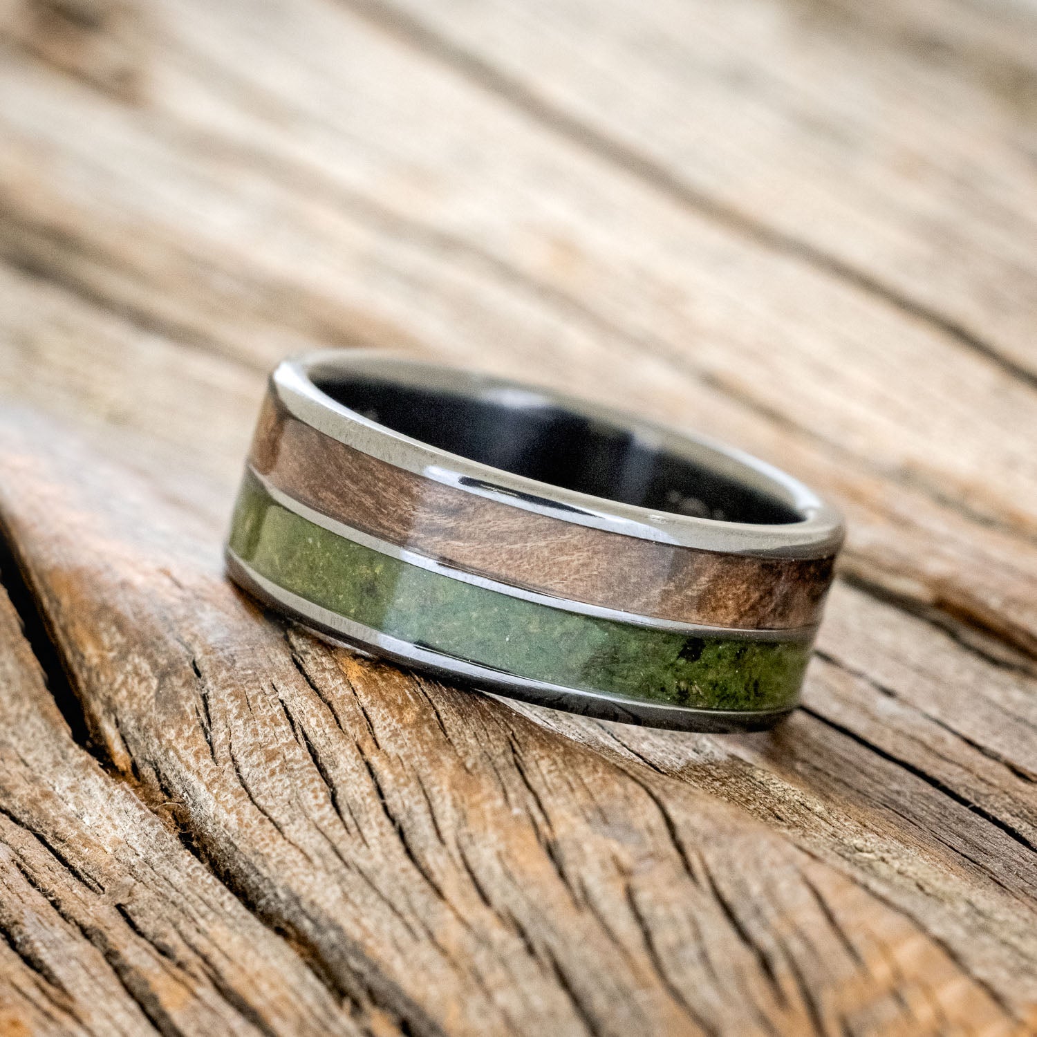 "DYAD" - MOSS & DRIFTWOOD WEDDING BAND-8
