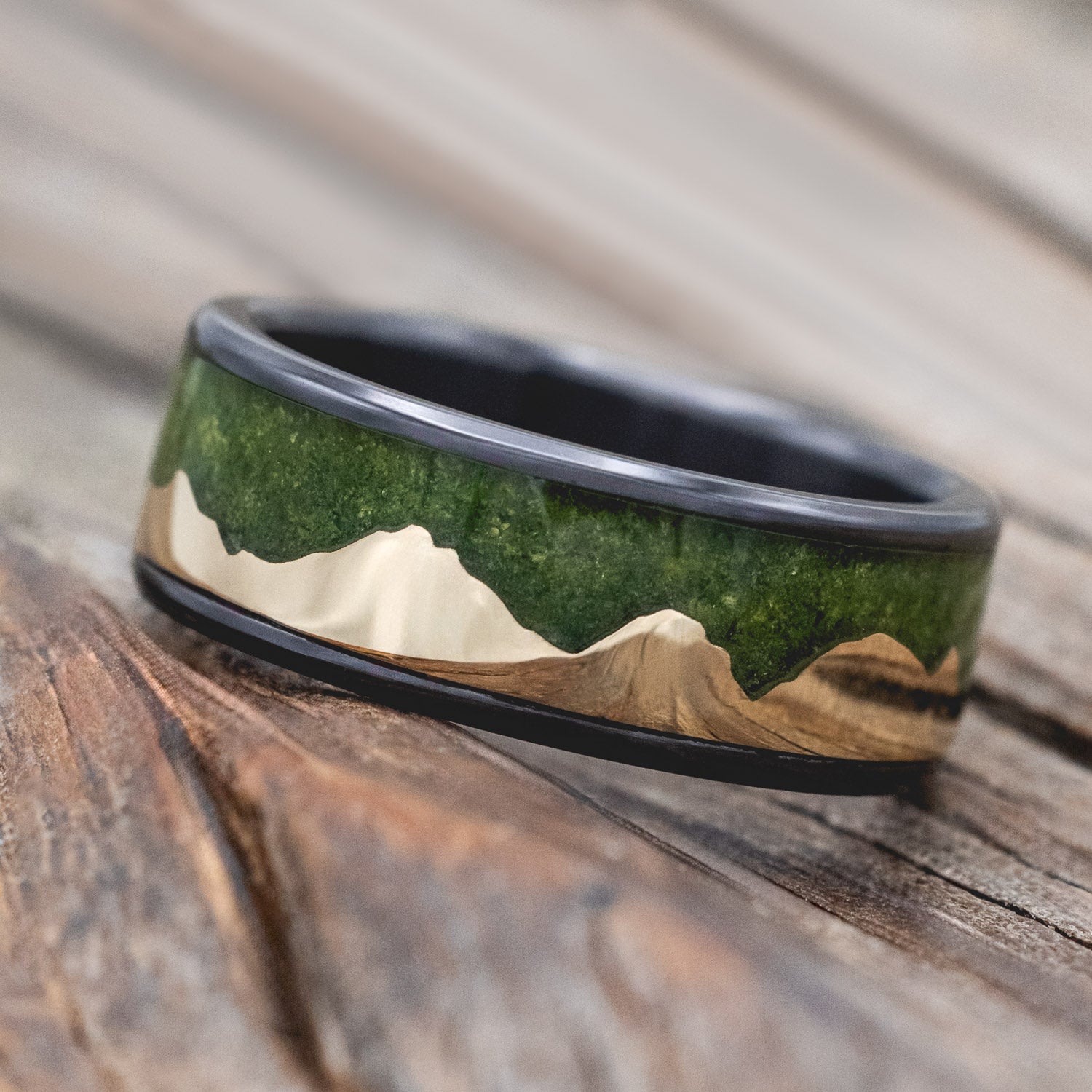 "HELIOS" - MOSS & 14K YELLOW GOLD MOUNTAIN RANGE WEDDING BAND-Staghead Designs