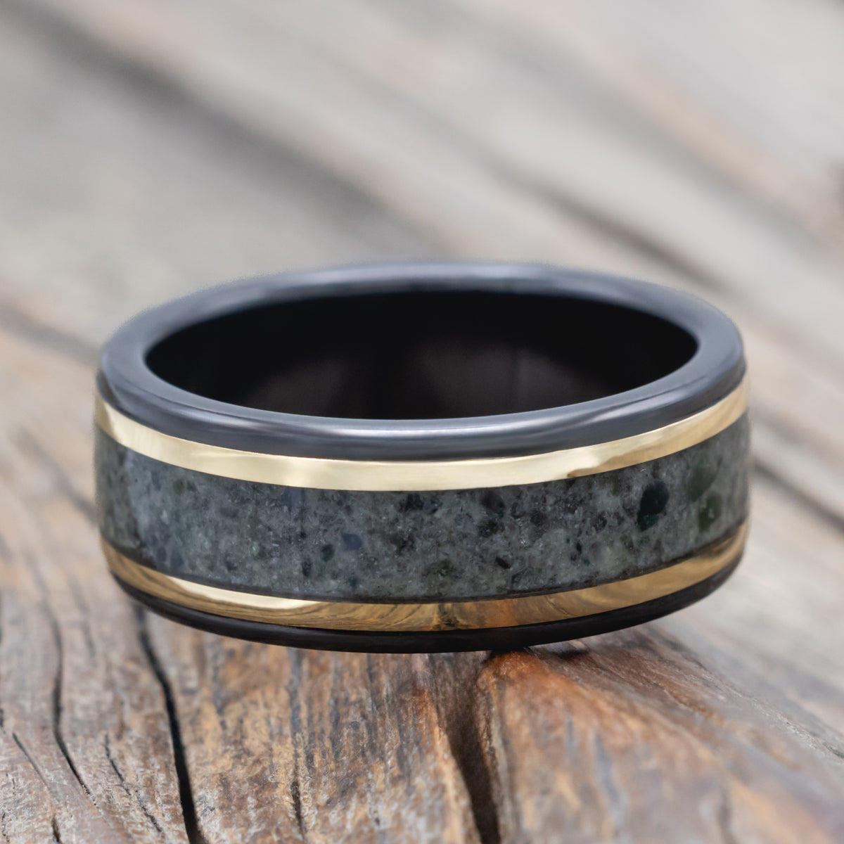 "Hollis" - Moss Agate & 14K Gold Inlays Men's Wedding Ring