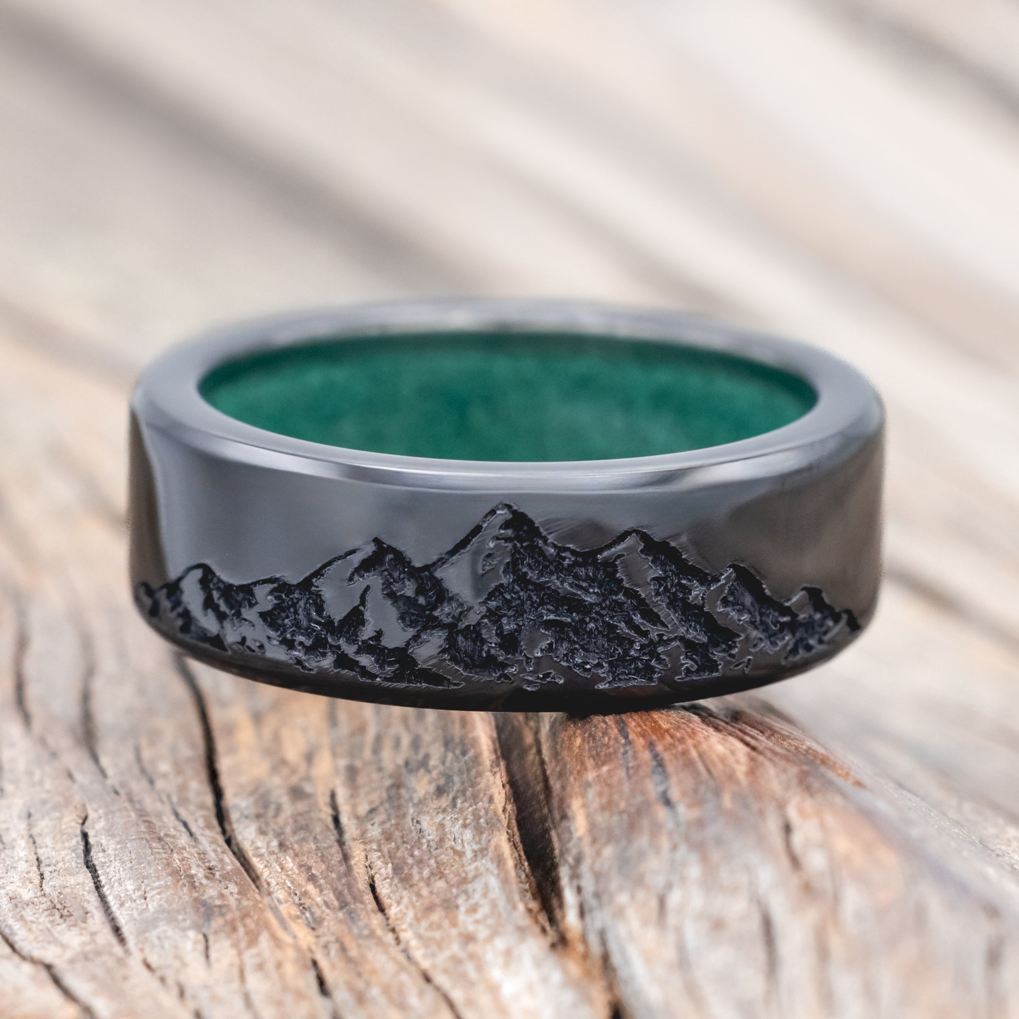 "HORIZON" - MOUNTAIN ENGRAVED WEDDING BAND WITH CUSTOM LINING-Staghead Designs
