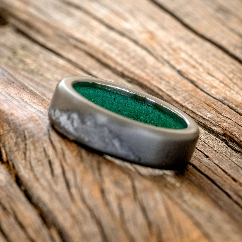 MOUNTAIN ENGRAVED WEDDING BAND WITH LINING-Staghead Designs