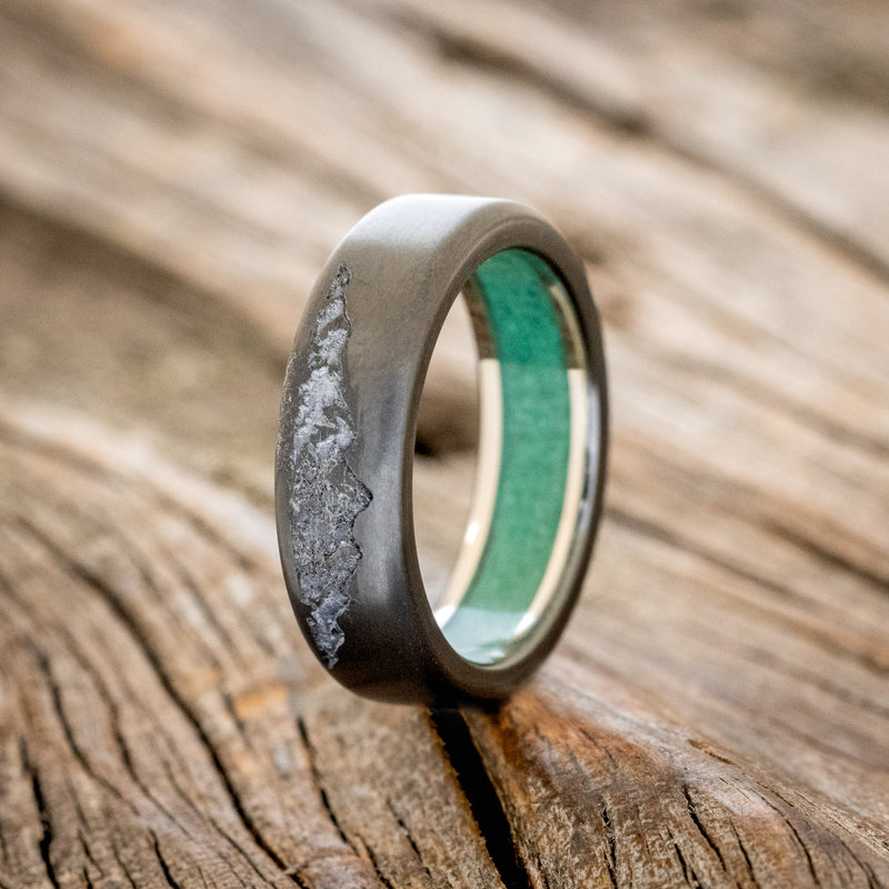 MOUNTAIN ENGRAVED WEDDING BAND WITH LINING-Staghead Designs