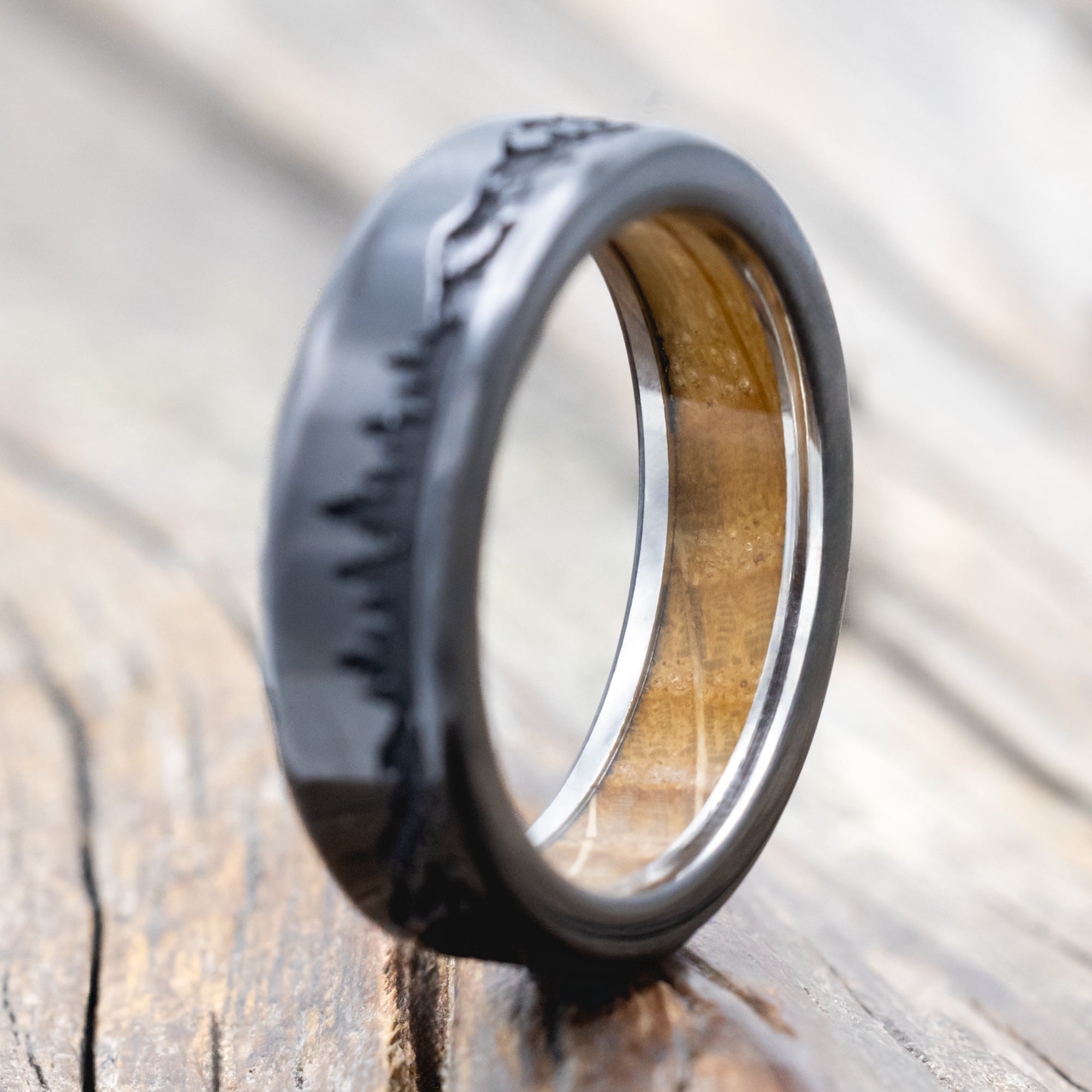 "ROSS" - MOUNTAIN & FOREST ENGRAVED WEDDING BAND WITH CUSTOM LINING