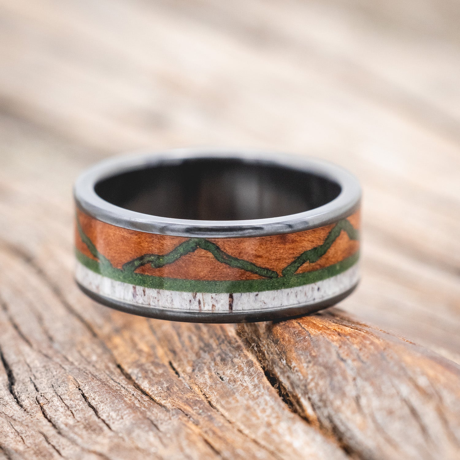 "THE EXPEDITION" - MOUNTAIN ENGRAVED WEDDING RING WITH REDWOOD, MOSS & ANTLER-Staghead Designs