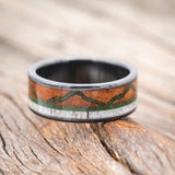 "THE EXPEDITION" - MOUNTAIN ENGRAVED WEDDING RING WITH REDWOOD, MOSS & ANTLER