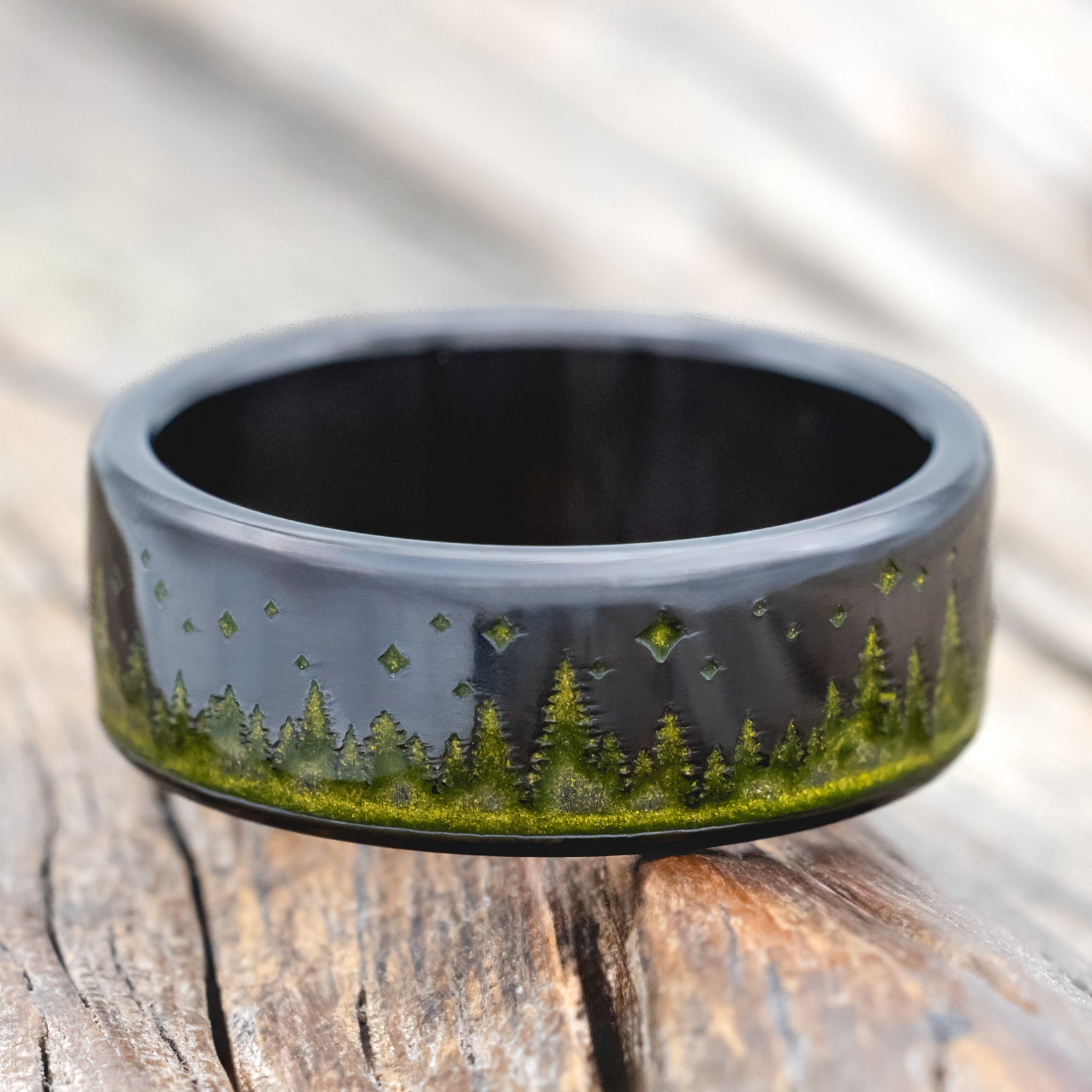 "TIMBERLINE" - TREE AND STARRY NIGHT ENGRAVED WEDDING RING WITH MYSTIC MOSS-Staghead Designs