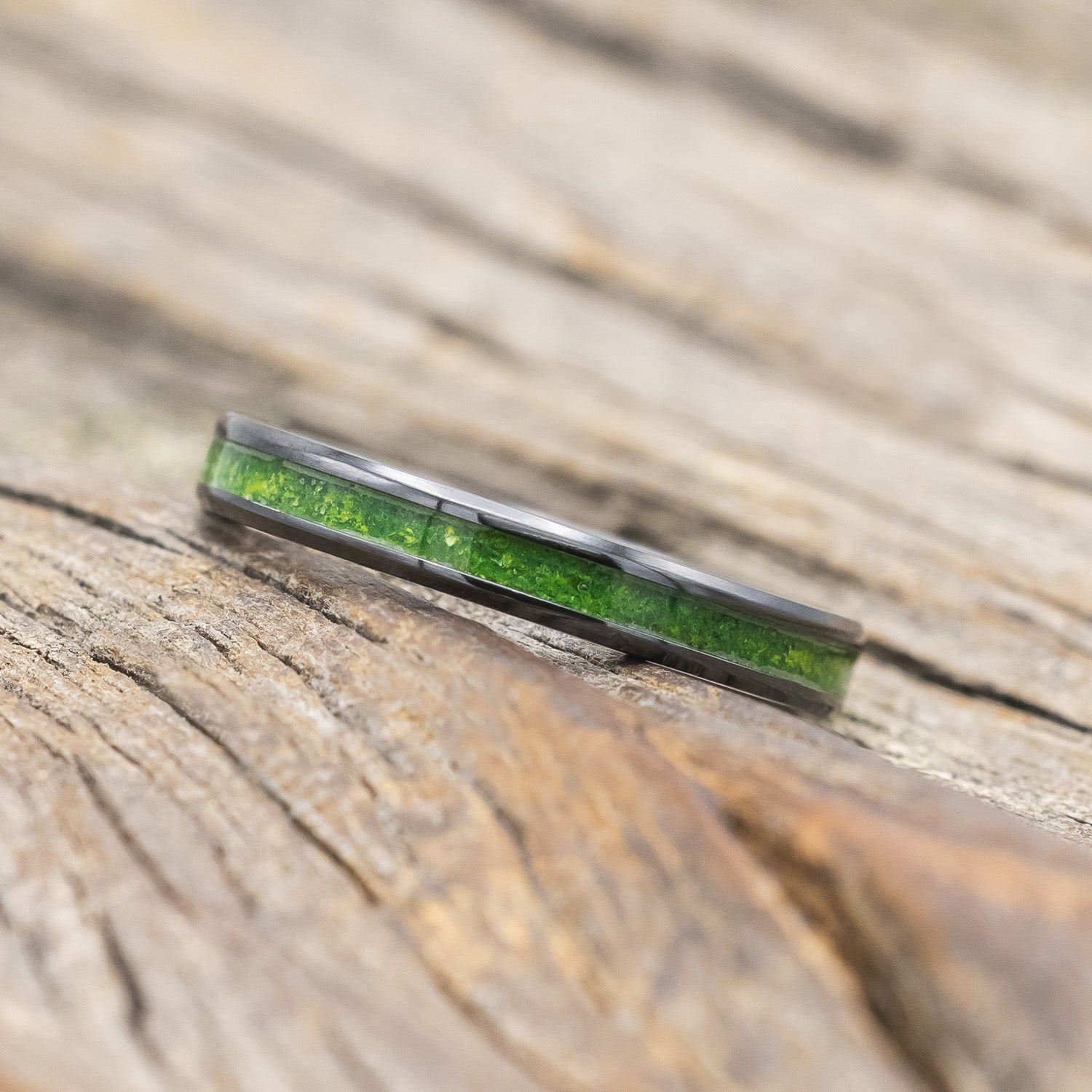 "VERTIGO" - MATCHING SET OF MOSS WEDDING BANDS-Staghead Designs