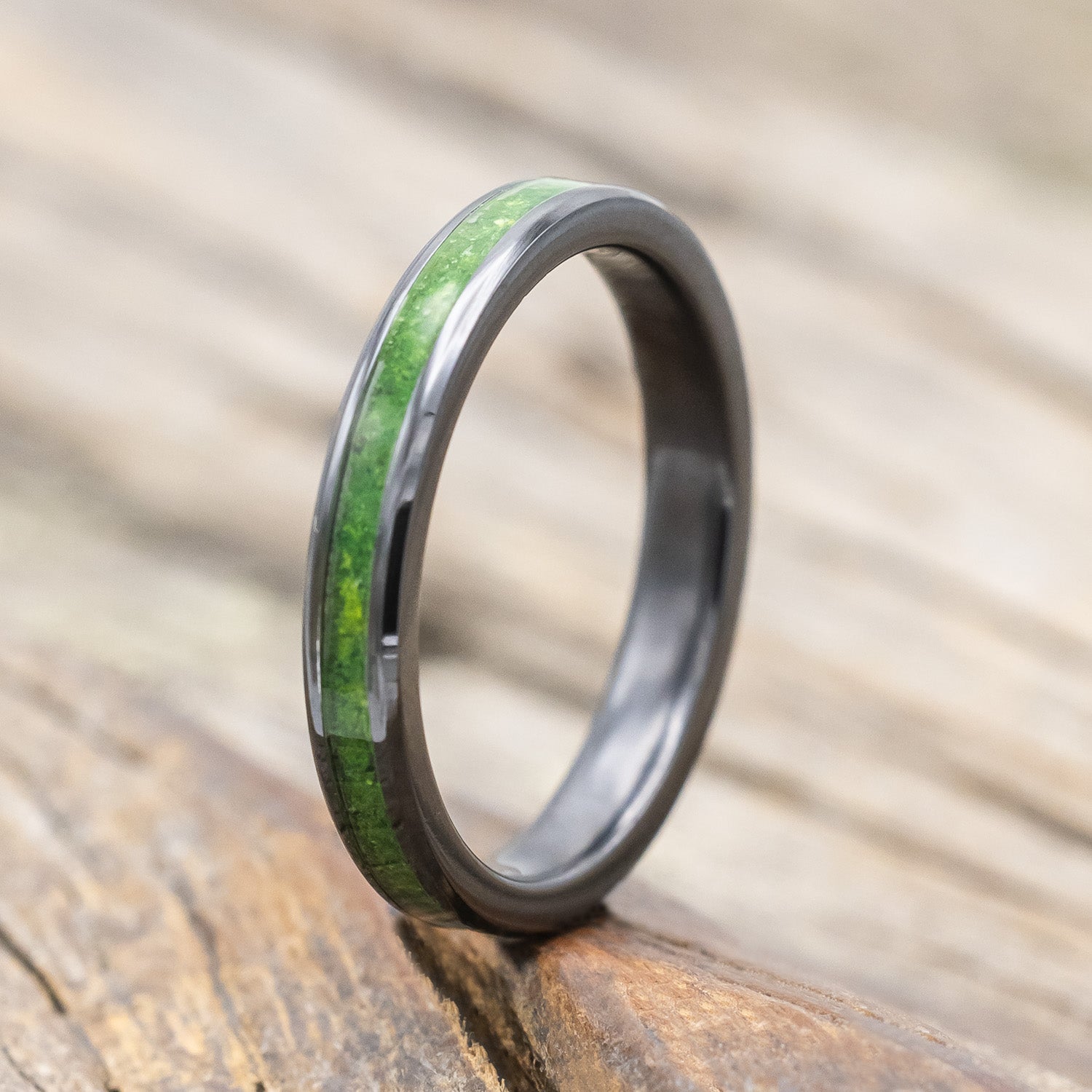 "VERTIGO" - MATCHING SET OF MOSS WEDDING BANDS-Staghead Designs