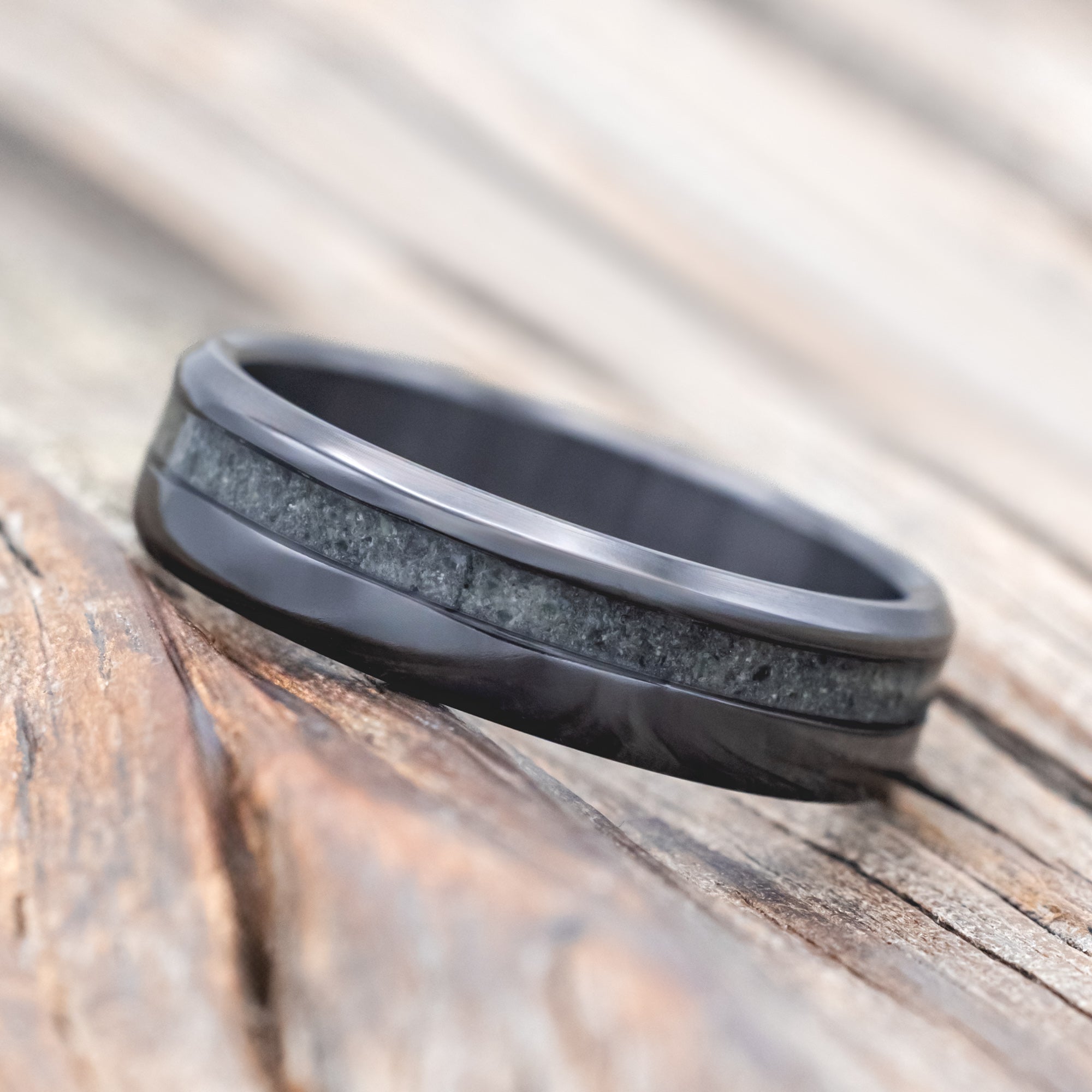 "VERTIGO" - MOSS AGATE WEDDING BAND-Staghead Designs