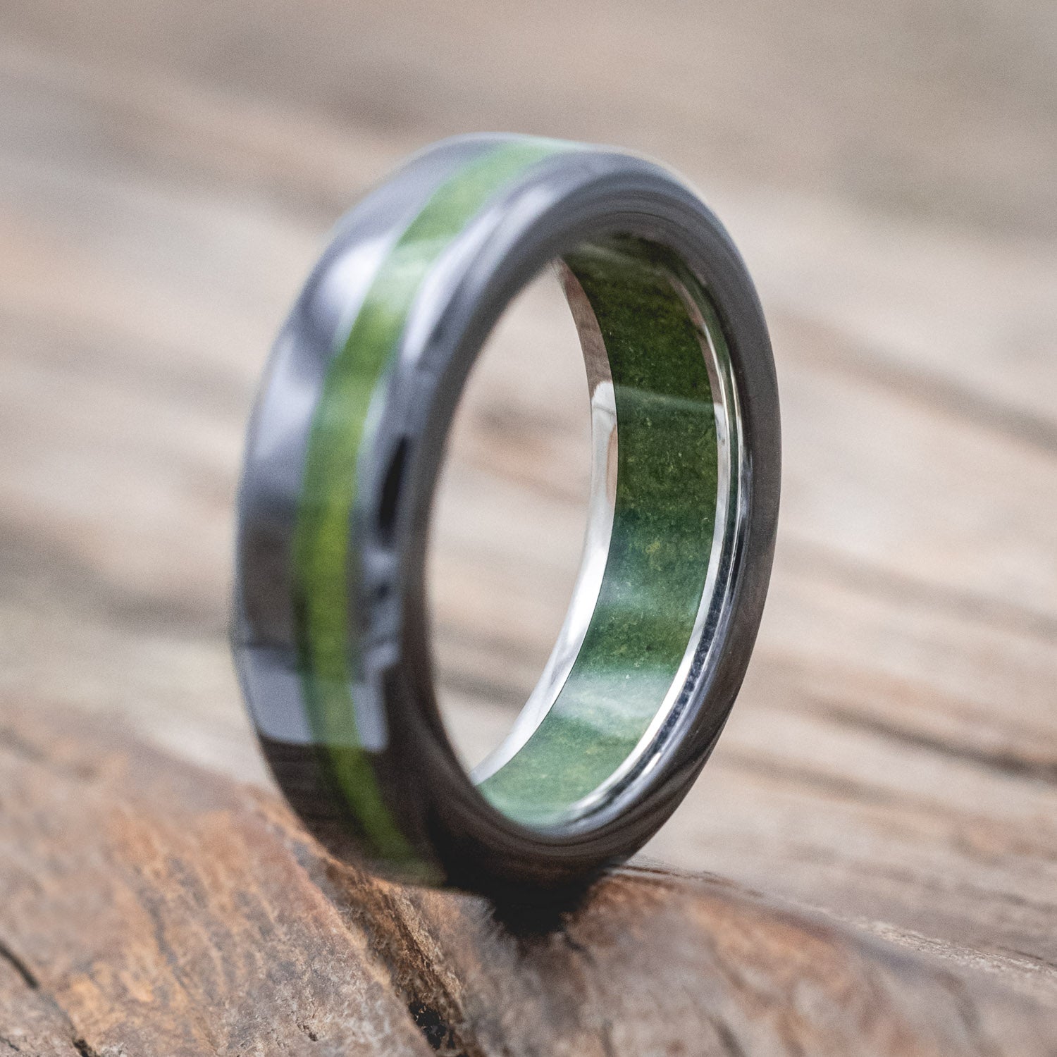 "VERTIGO" - MOSS INLAY & LINING WEDDING RING-Staghead Designs