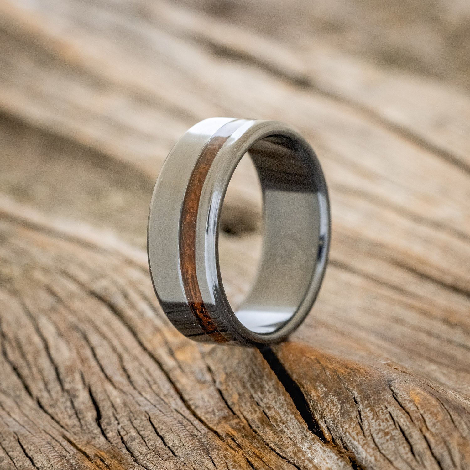 "VERTIGO" - WEDDING BAND WITH SINGLE INLAY-Staghead Designs