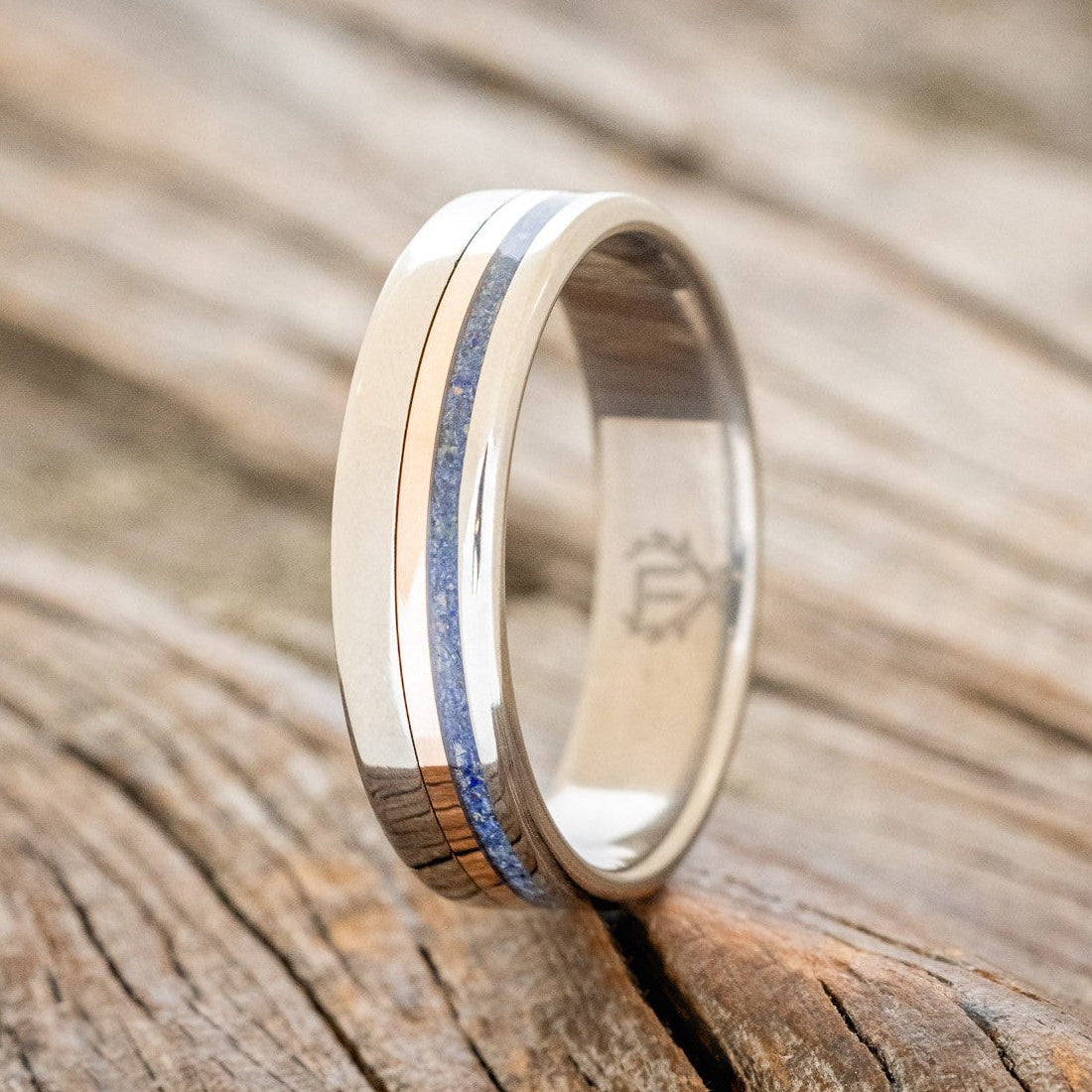 "CASTOR" - LAPIS LAZULI & A 14K GOLD INLAY WEDDING RING-1