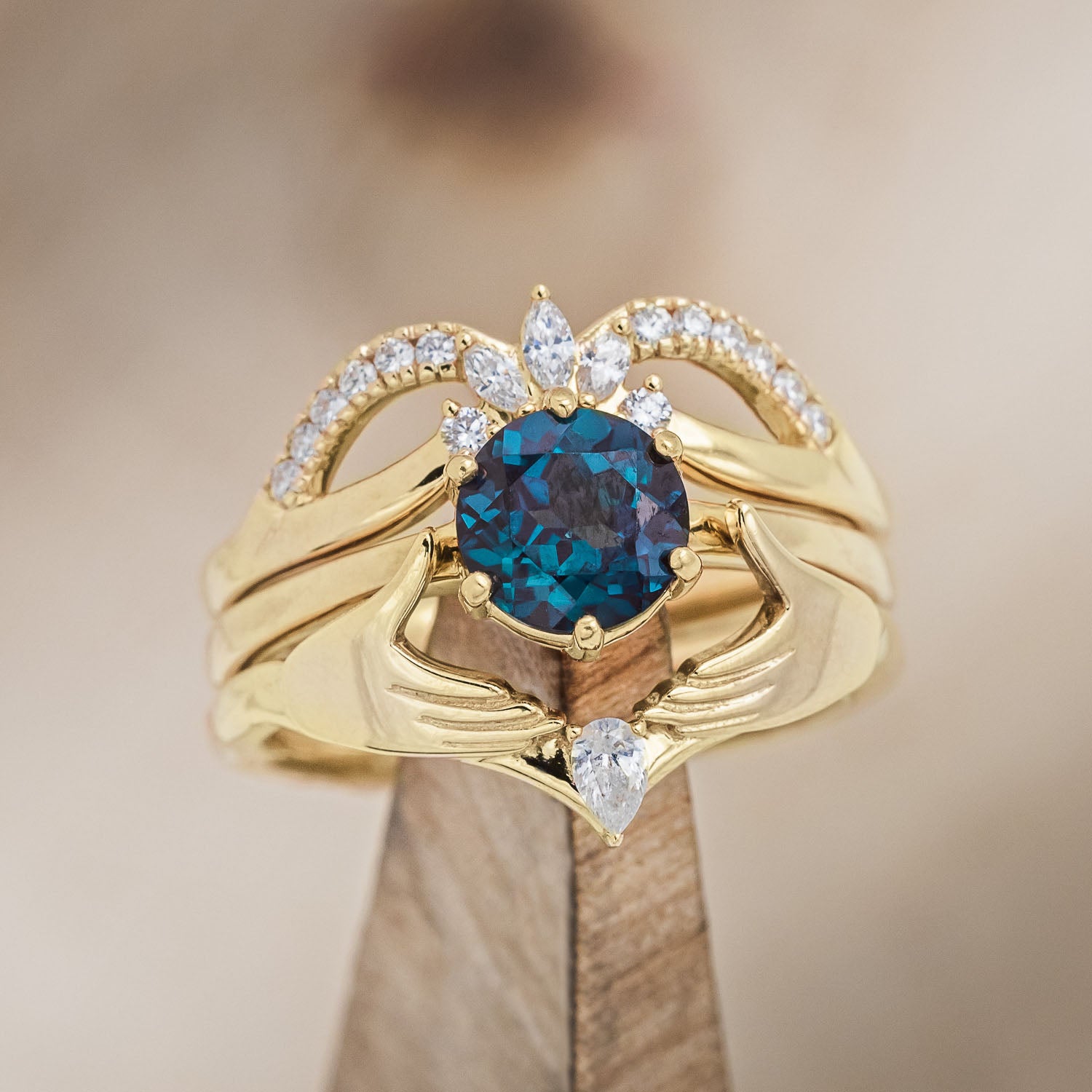 CLADDAGH BRIDAL SUITE - ROUND CUT SOLITAIRE ENGAGEMENT RING WITH DIAMOND ACCENT TRACER & CLADDAGH TRACER-Staghead Designs