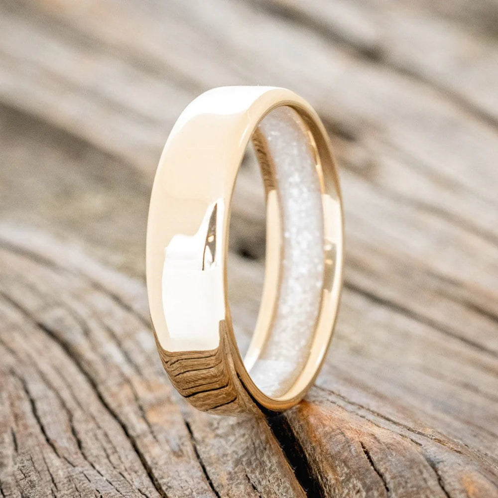 DIAMOND DUST LINED WEDDING BAND - 14K YELLOW GOLD - SIZE 8 3/4-Staghead Designs