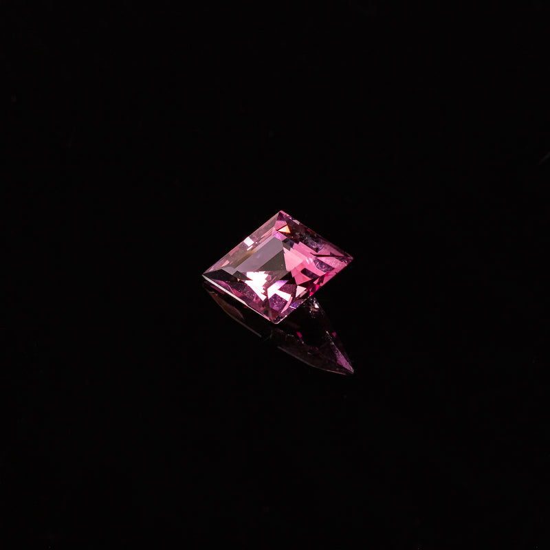 "DIVINE" - LOZENGE CUT FANCY SPINEL-5