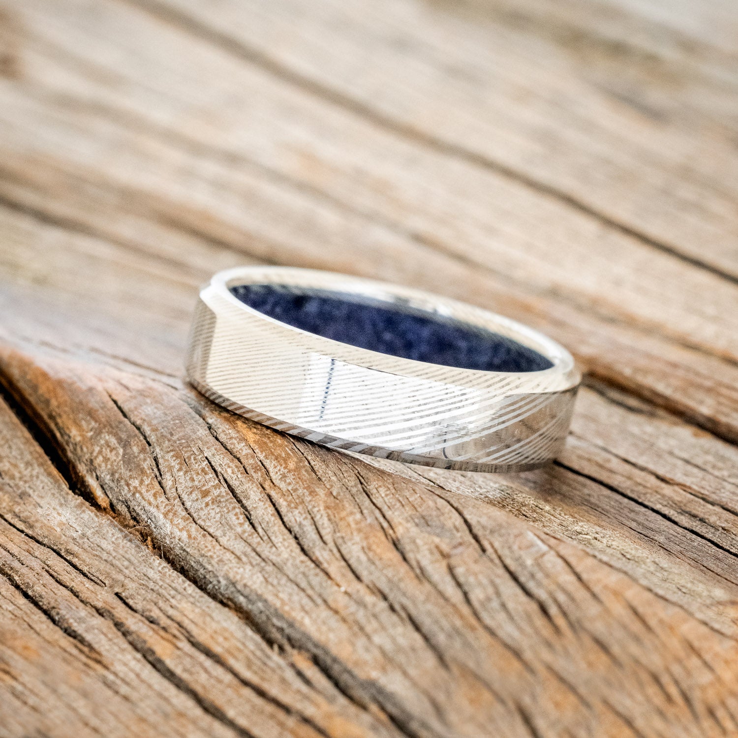 BLUE GOLDSTONE CHANNEL LINED RING-8