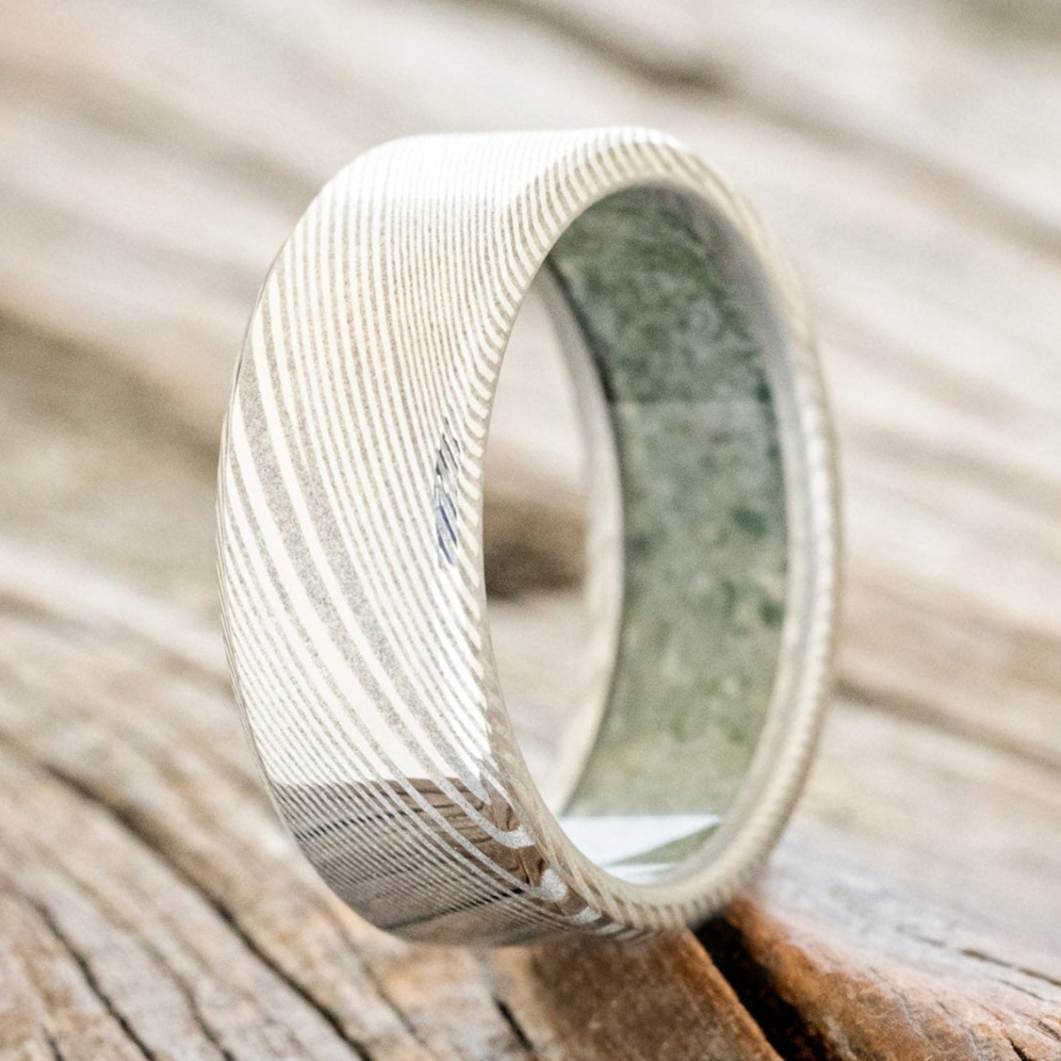 CRUSHED MOSS AGATE LINED WEDDING BAND-13